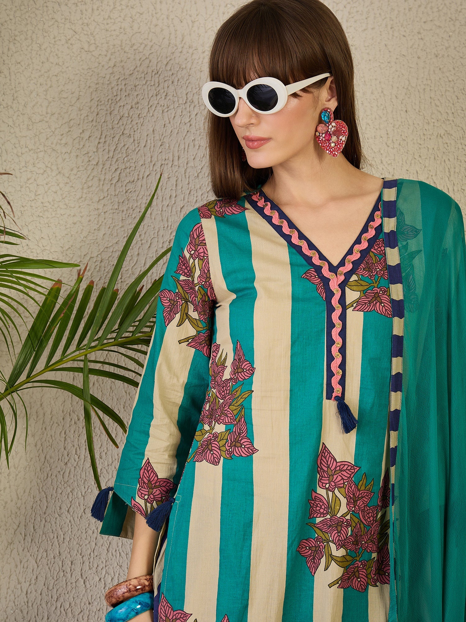 suit for women, kurta set for women, party wear dress for women, wedding dress for women, sharara suit, kurti, set for women, anarkali suit, chikankari kurti, kurta sets for ladies, women bridal dresses, kurta set with dupatta, birthday outfits for women, salwar kameez, bride dress, punjabi suits, suit sets, cotton kurta sets, kurti pant set with dupatta, ladies 3 piece suit, kurta palazzo set, rakhi outfit for women, rakhi outfit ideas, friendship day dress, teacher day dress, ganesh chaturthi dress,