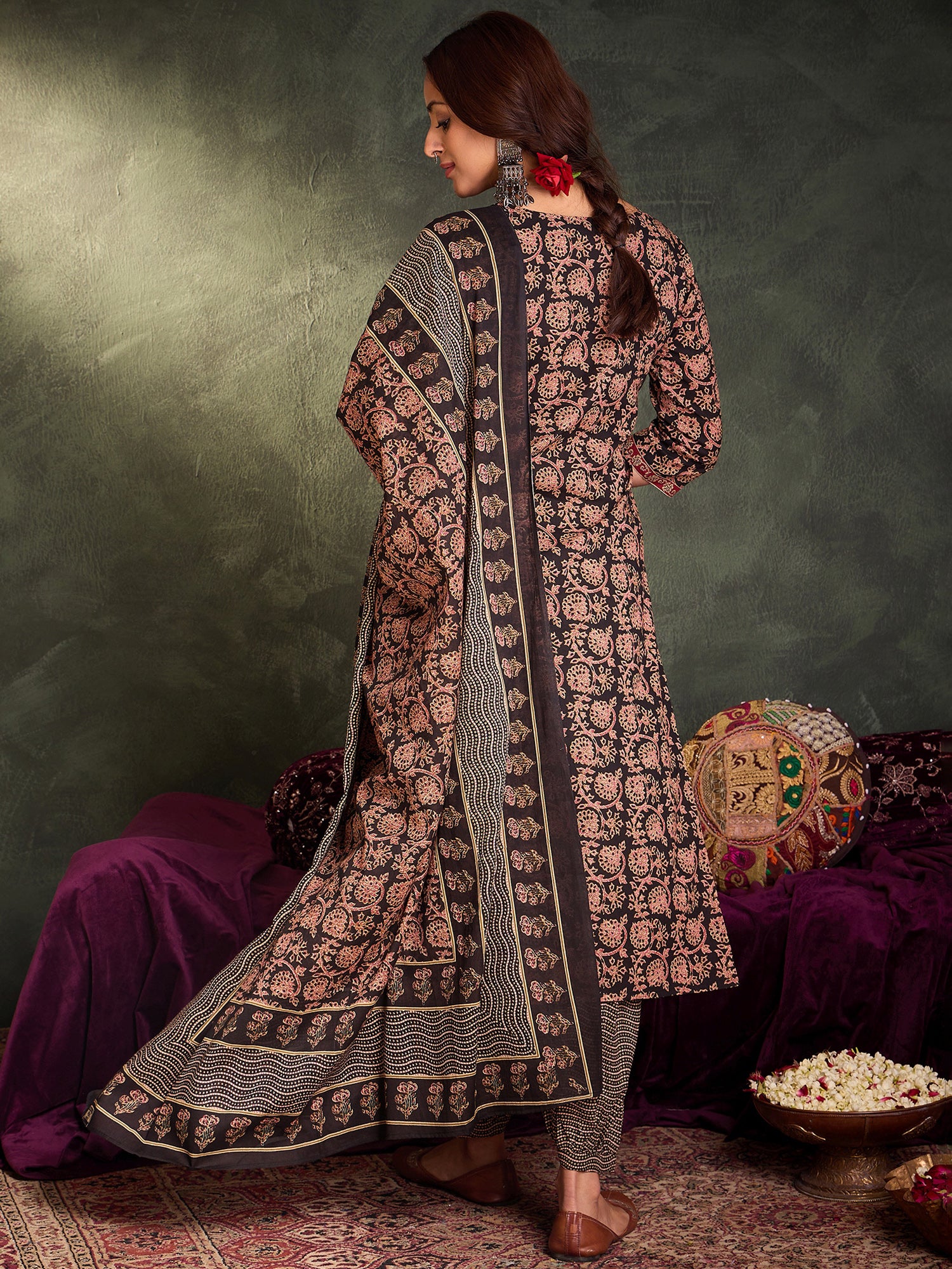 indo era, suit, kurta set for women, indo era kurta, kurta sets for ladies, summer dresses for women, 3 piece suit, cotton kurta set for women, new arrivals, women kurti plazo set, women in suit, kurta suit, floral kurta, short suit, spring summer, Black suit