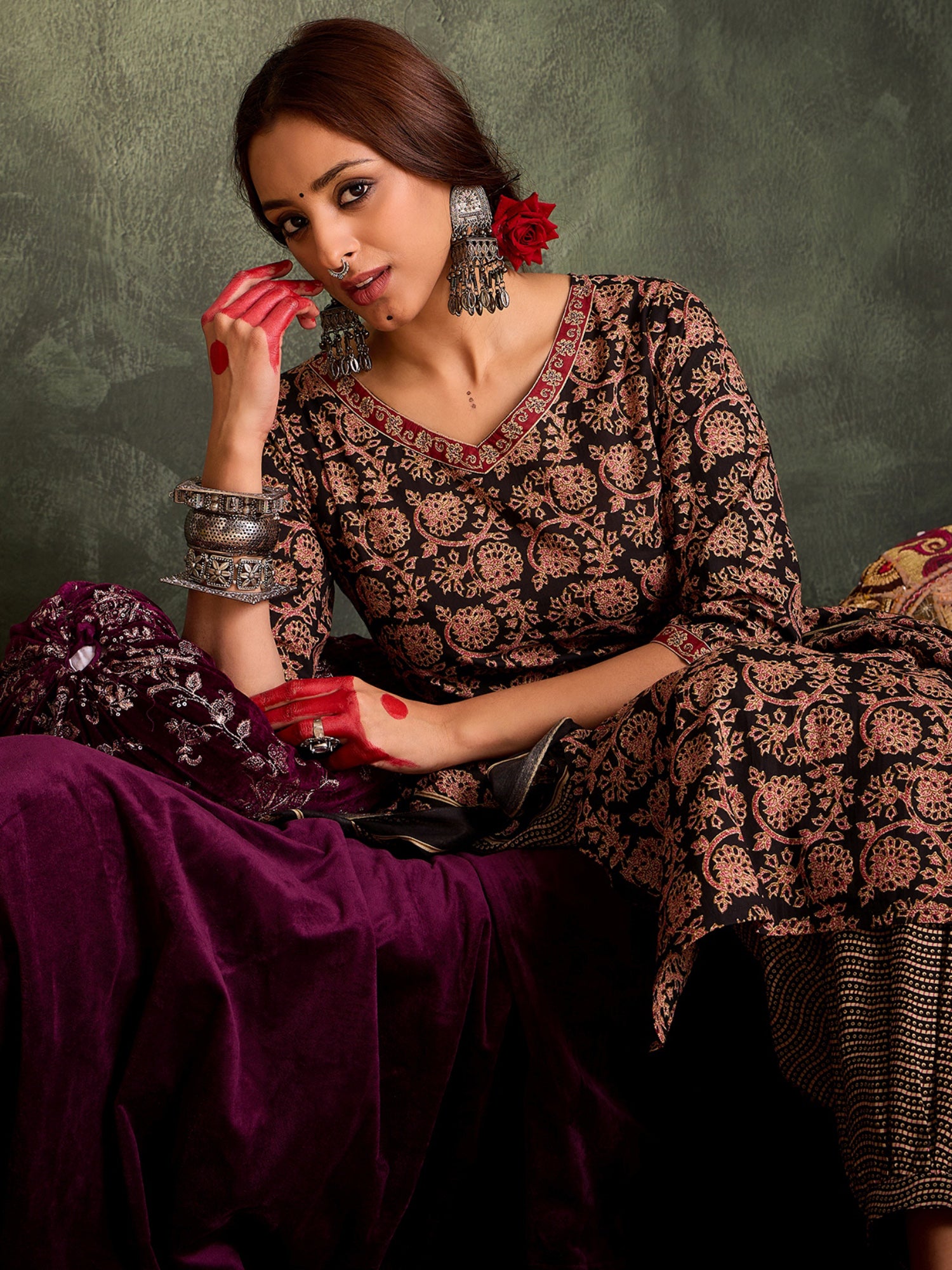 indo era, suit, kurta set for women, indo era kurta, kurta sets for ladies, summer dresses for women, 3 piece suit, cotton kurta set for women, new arrivals, women kurti plazo set, women in suit, kurta suit, floral kurta, short suit, spring summer, Black suit