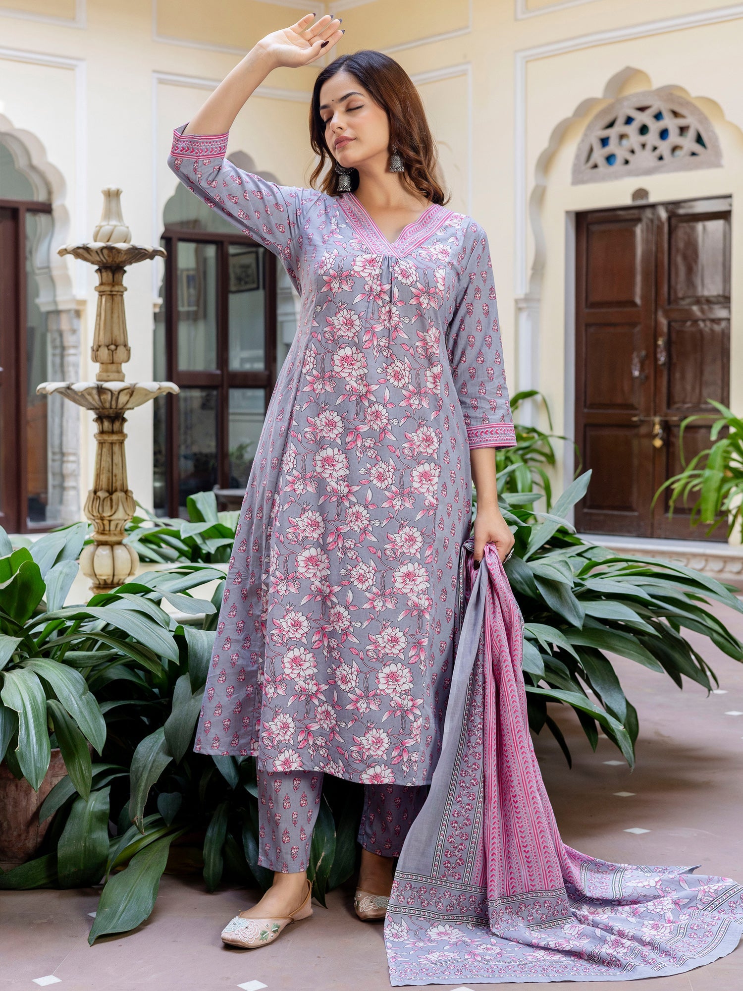 indo era, suit, kurta set for women, indo era kurta, kurta sets for ladies, summer dresses for women, 3 piece suit, cotton kurta set for women, new arrivals, women kurti plazo set, women in suit, kurta suit, floral kurta, short suit, spring summer, Grey suit