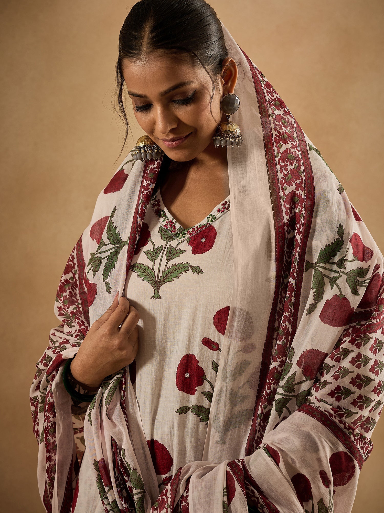 indo era, indoera, heeramandi dress, women kurta, kurta for women, women suit, 3 piece dress for women, 2 piece suit for women, sundress, summer sale, summer look, dress for wedding, birthday outfit for women, kurti, anarkali suit, pakistani suit, coord set women, maxi sundress for women, women suit, summer dress, salwar suit, cotton kurta for women, sharara suit for women, plazo suit, sleeveless kurti, office wear for women, party wear for women, dress for mother day, mother day outfit,