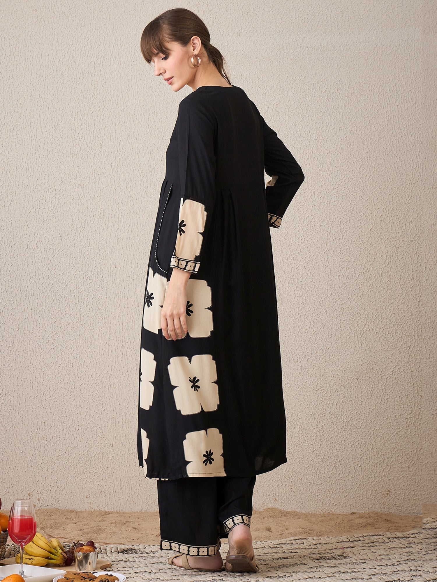 indo era, indoera, indo era kurta, heeramandi dress, heeramandi, dress for women, kurta for women, kurtaset for women, indo era kurta set, indo era suit, anarkali kurta, salwar suit, sharara set, cotton kurta, dress for women, kurta for women, birthday dress for women, gown for women, formal dress for women, party wear for women, summer dress, female kurti, cotton dress for women, kurta with dupatta, dressing style, casual look, new arrival for women, Black suit