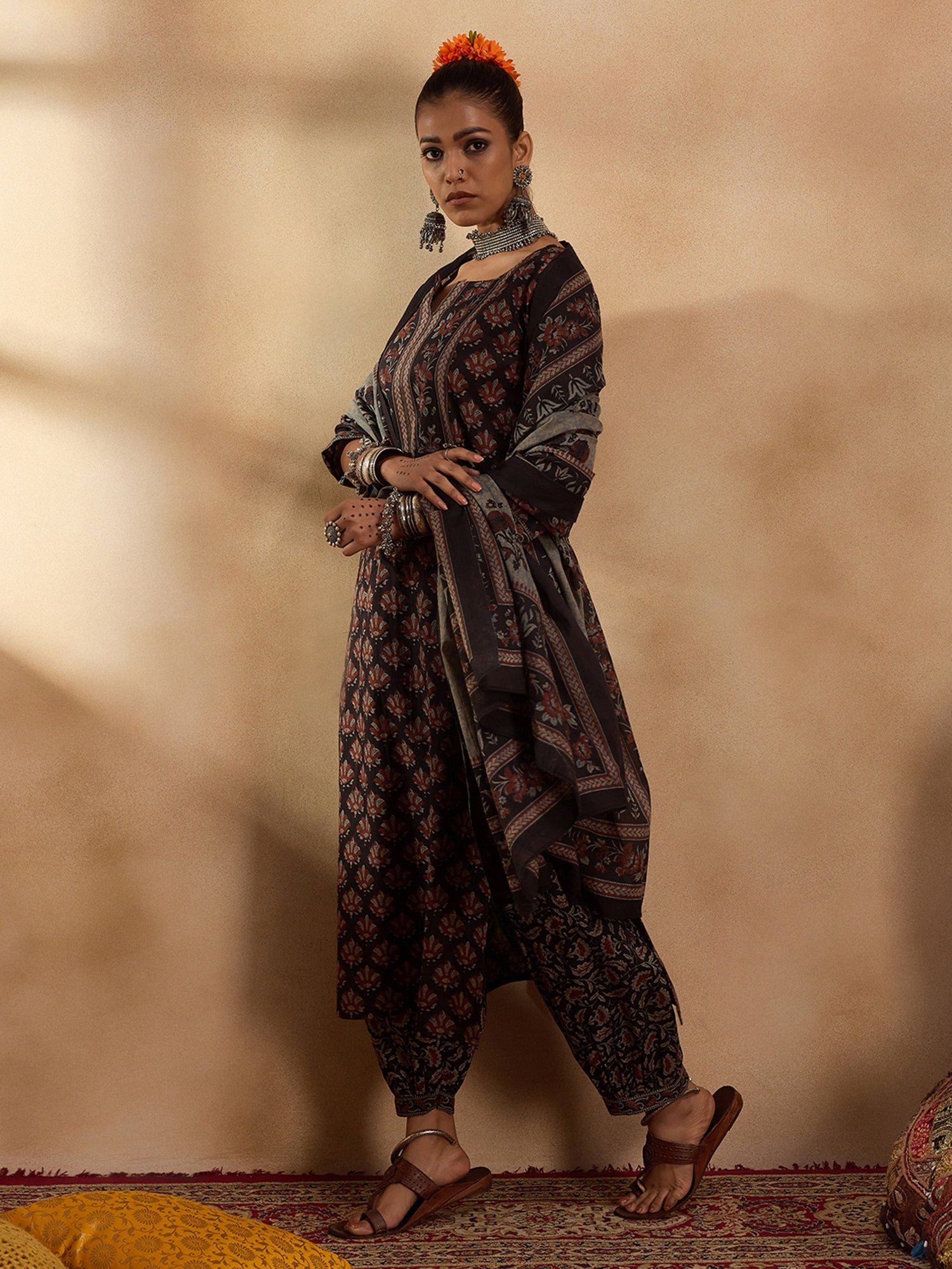 indo era, indoera, indo era kurta, heeramandi dress, heeramandi, dress for women, kurta for women, kurtaset for women, indo era kurta set, indo era suit, anarkali kurta, salwar suit, sharara set, cotton kurta, dress for women, kurta for women, birthday dress for women, gown for women, formal dress for women, party wear for women, summer dress, female kurti, cotton dress for women, kurta with dupatta, dressing style, casual look, new arrival for women, Black suit
