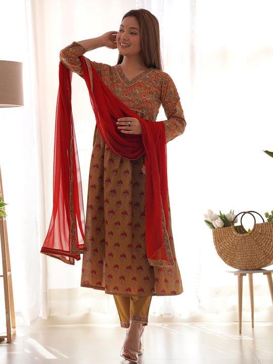 Indo Era Mustard Floral Printed Empire Gotta Patti Pure Cotton Kurta with Trousers & With Dupatta