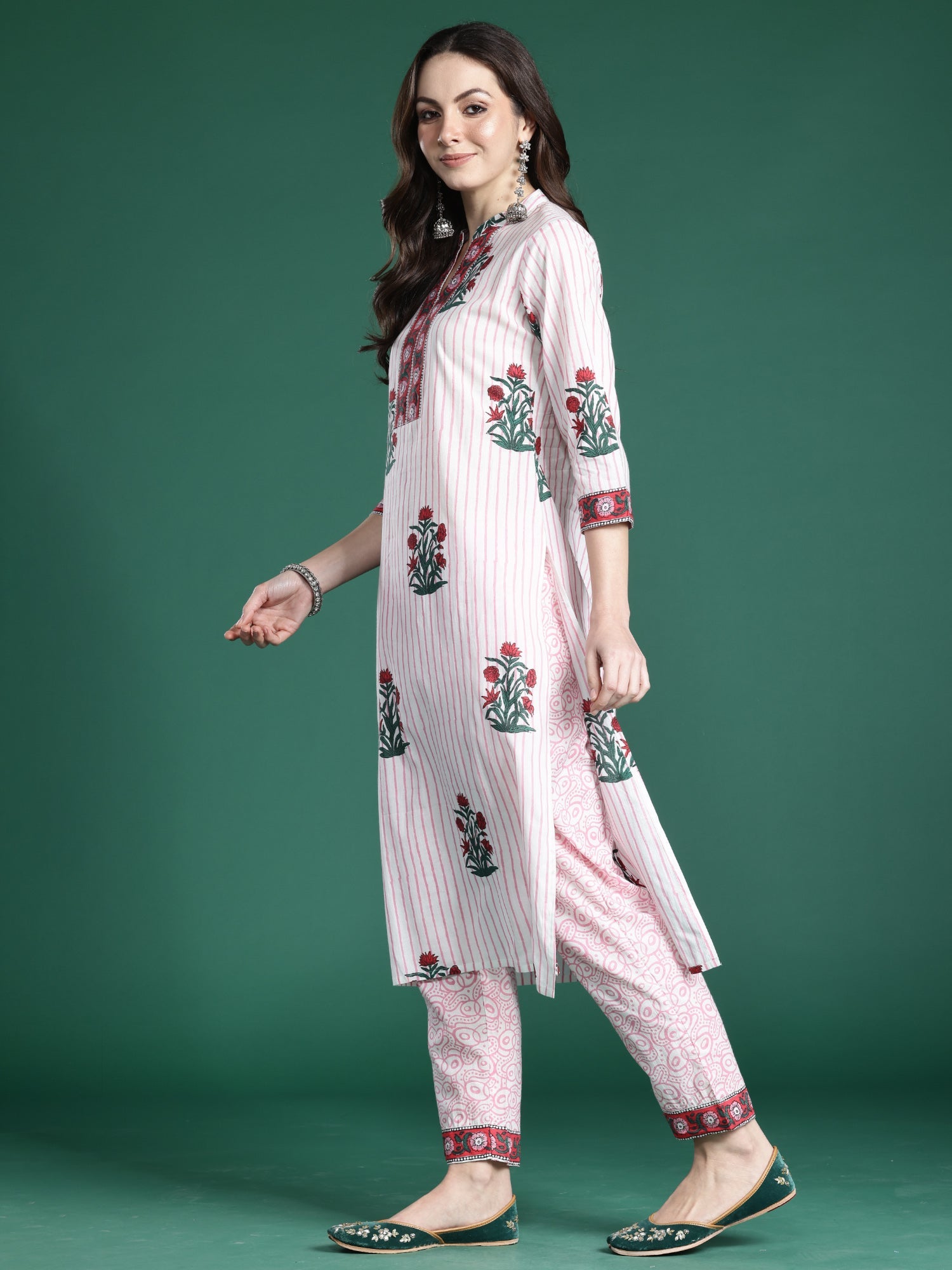 indo era, suit, kurta set for women, indo era kurta, kurta sets for ladies, summer dresses for women, 3 piece suit, cotton kurta set for women, new arrivals, women kurti plazo set, women in suit, kurta suit, floral kurta, short suit, spring summer, Pink suit