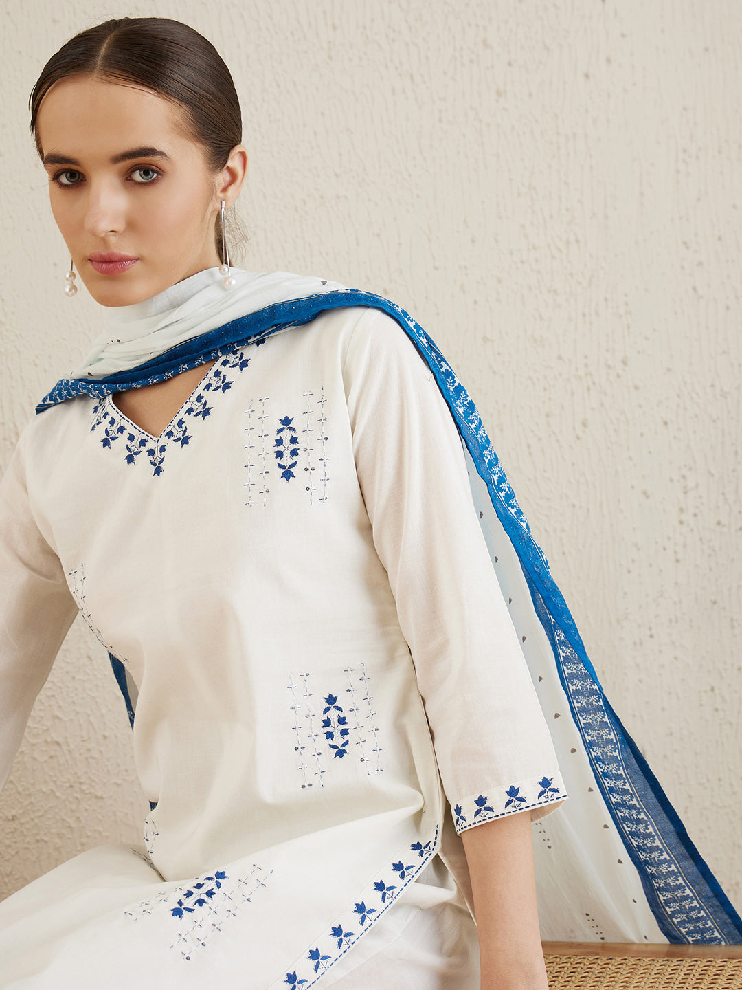 indo era, indoera, indo era kurta, heeramandi dress, heeramandi, dress for women, kurta for women, kurtaset for women, indo era kurta set, indo era suit, anarkali kurta, salwar suit, sharara set, cotton kurta, dress for women, kurta for women, birthday dress for women, gown for women, formal dress for women, party wear for women, summer dress, female kurti, cotton dress for women, kurta with dupatta, dressing style, casual look, new arrival for women, Off White suit