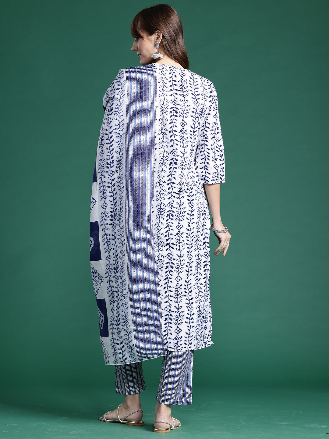 Off White Kurta Sets  For women,indo era, indoera, kurta set for women, women kurta set, women suit, summer wear for women, cotton suit set, women cotton kurta, cotton kurta with dupatta