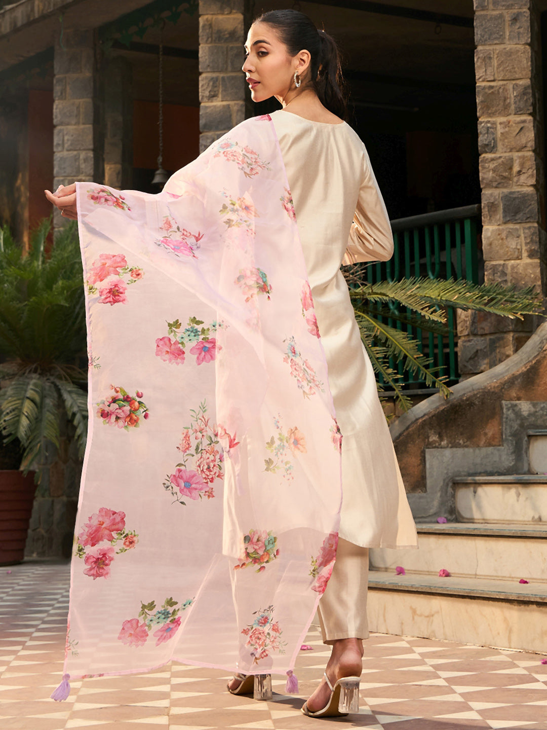 indo era, indoera, indo era kurta, heeramandi dress, heeramandi, dress for women, kurta for women, kurtaset for women, indo era kurta set, indo era suit, anarkali kurta, salwar suit, sharara set, cotton kurta, dress for women, kurta for women, birthday dress for women, gown for women, formal dress for women, party wear for women, summer dress, female kurti, cotton dress for women, kurta with dupatta, dressing style, casual look, new arrival for women,  suit