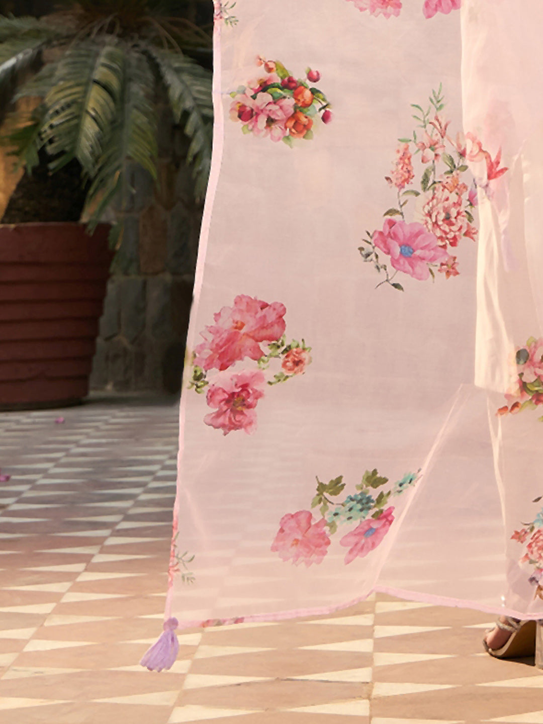indo era, indoera, indo era kurta, heeramandi dress, heeramandi, dress for women, kurta for women, kurtaset for women, indo era kurta set, indo era suit, anarkali kurta, salwar suit, sharara set, cotton kurta, dress for women, kurta for women, birthday dress for women, gown for women, formal dress for women, party wear for women, summer dress, female kurti, cotton dress for women, kurta with dupatta, dressing style, casual look, new arrival for women,  suit