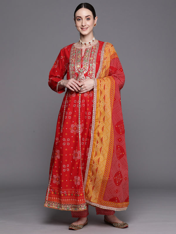 holi outfit for women, holi outfit ideas, holi outfit for men, holi outfit for girls, holi outfit for baby girl, holi outfit for baby boy, holi outfit pinterest, holi outfit ideas men, holi outfits for kids, Eid Outfits, Eid Collection, New Kurta Sets, Salwar Suits for Eid, women's day outfit ideas, women's day outfits, Co-Ords, V-Neck dresses, Round Neck suits, Cotton Kurta Sets, Heavy Outfits For Eid, Pakistani Outfits, Pakistani Kurta Sets, Pakistani Dresses for women
