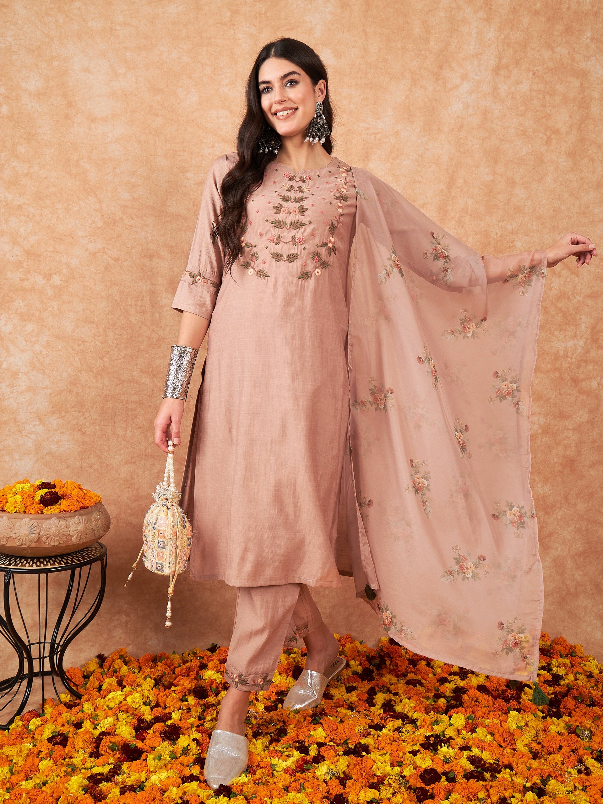 indo era, indoera, indo era kurta, heeramandi dress, heeramandi, dress for women, kurta for women, kurtaset for women, indo era kurta set, indo era suit, anarkali kurta, salwar suit, sharara set, cotton kurta, dress for women, kurta for women, birthday dress for women, gown for women, formal dress for women, party wear for women, summer dress, female kurti, cotton dress for women, kurta with dupatta, dressing style, casual look, new arrival for women,  suit