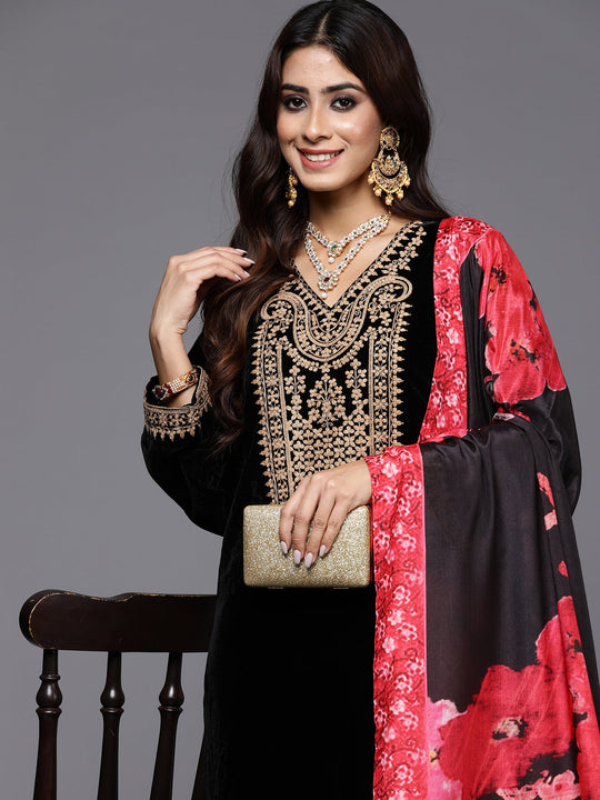 Black Embroidered Straight Kurta Trousers With Dupatta
