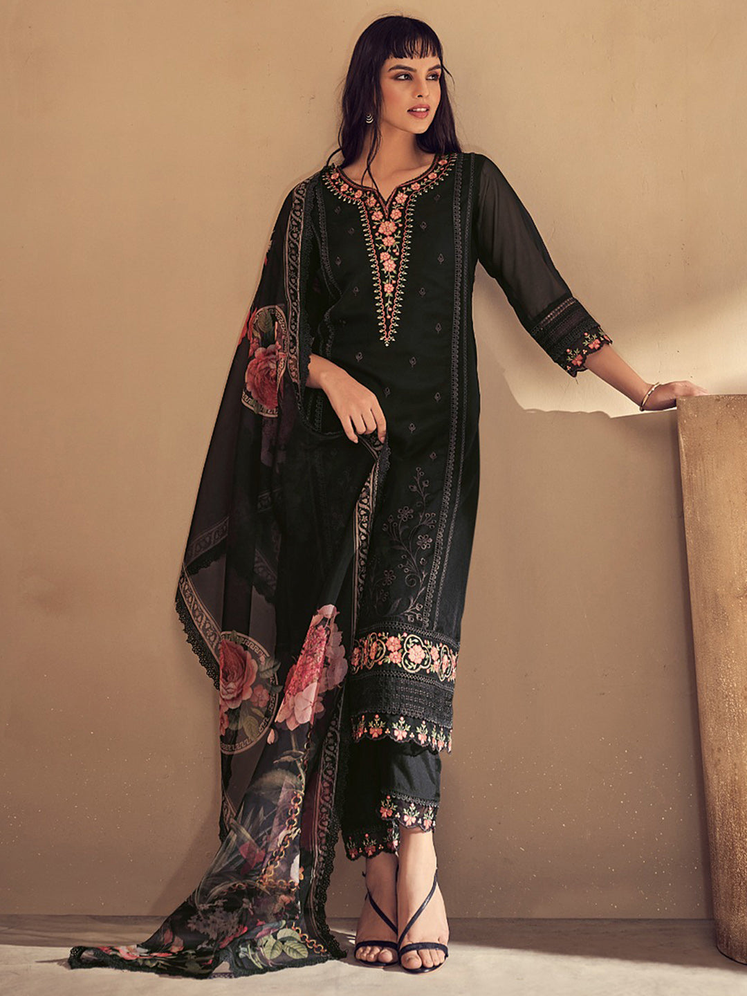 indo era, indoera, indo era kurta, heeramandi dress, heeramandi, dress for women, kurta for women, kurtaset for women, indo era kurta set, indo era suit, anarkali kurta, salwar suit, sharara set, cotton kurta, dress for women, kurta for women, birthday dress for women, gown for women, formal dress for women, party wear for women, summer dress, female kurti, cotton dress for women, kurta with dupatta, dressing style, casual look, new arrival for women, Black suit