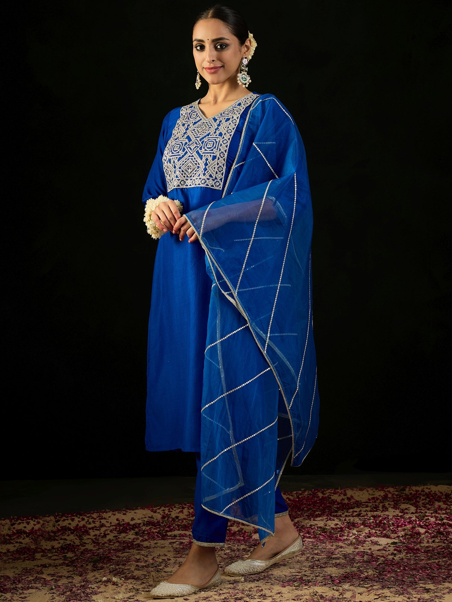indo era, indoera, heeramandi dress, women kurta, kurta for women, women suit, 3 piece dress for women, 2 piece suit for women, sundress, summer sale, summer look, dress for wedding, birthday outfit for women, kurti, anarkali suit, pakistani suit, coord set women, maxi sundress for women, women suit, summer dress, salwar suit, cotton kurta for women, sharara suit for women, plazo suit, sleeveless kurti, office wear for women, party wear for women, dress for mother day, mother day outfit,