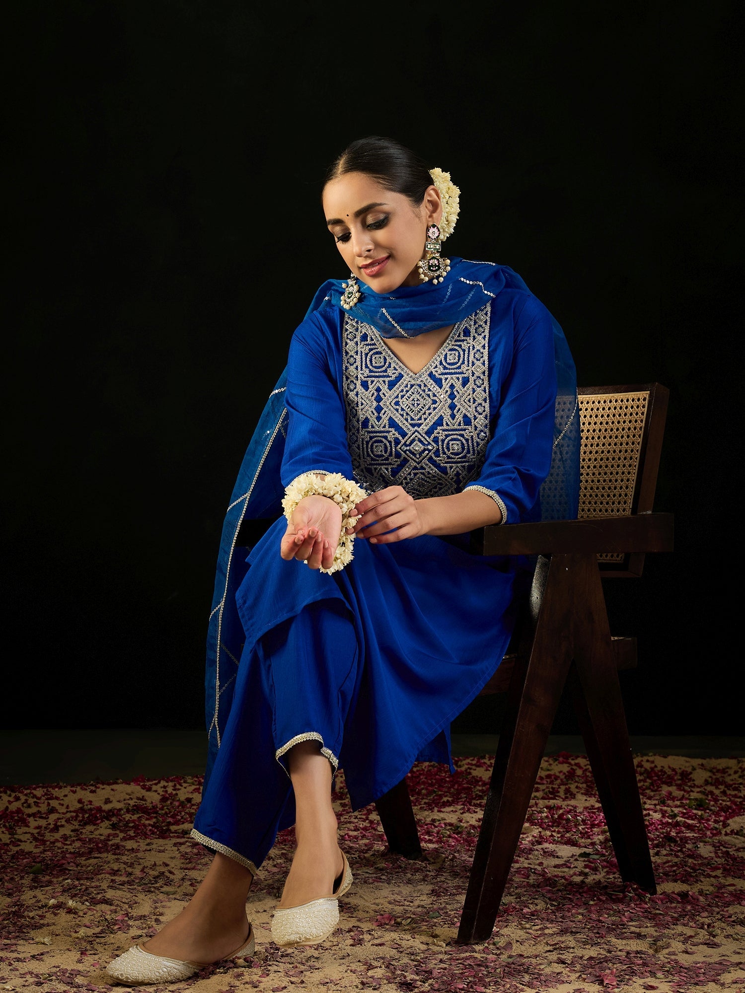 indo era, indoera, heeramandi dress, women kurta, kurta for women, women suit, 3 piece dress for women, 2 piece suit for women, sundress, summer sale, summer look, dress for wedding, birthday outfit for women, kurti, anarkali suit, pakistani suit, coord set women, maxi sundress for women, women suit, summer dress, salwar suit, cotton kurta for women, sharara suit for women, plazo suit, sleeveless kurti, office wear for women, party wear for women, dress for mother day, mother day outfit,