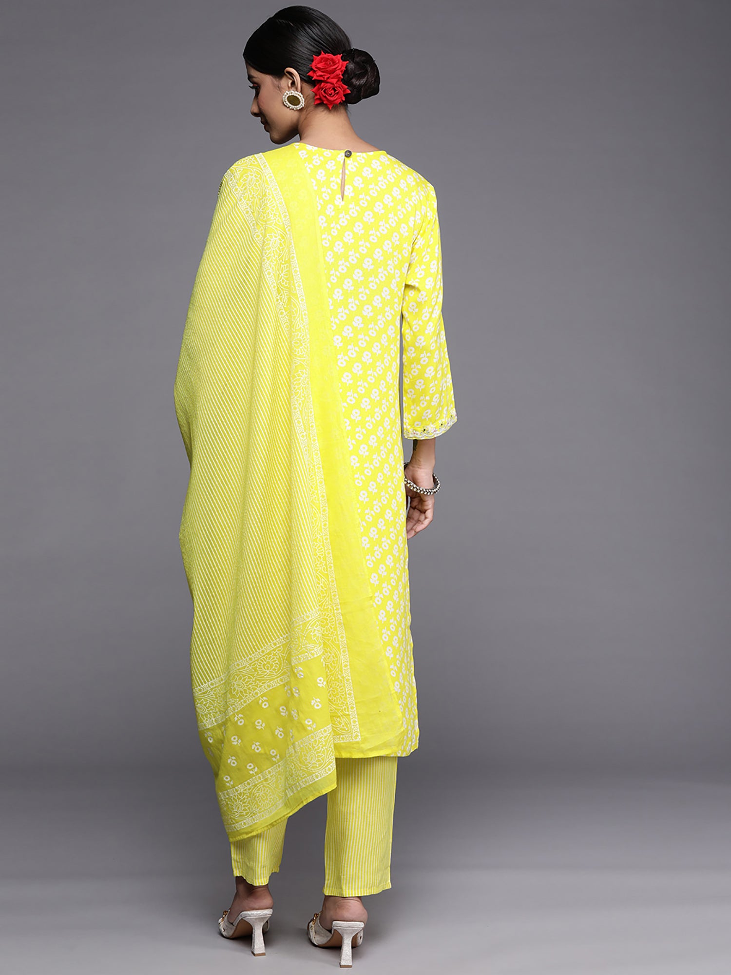 indo era, indoera, indo era kurta, heeramandi dress, heeramandi, dress for women, kurta for women, kurtaset for women, indo era kurta set, indo era suit, anarkali kurta, salwar suit, sharara set, cotton kurta, dress for women, kurta for women, birthday dress for women, gown for women, formal dress for women, party wear for women, summer dress, female kurti, cotton dress for women, kurta with dupatta, dressing style, casual look, new arrival for women, Green suit