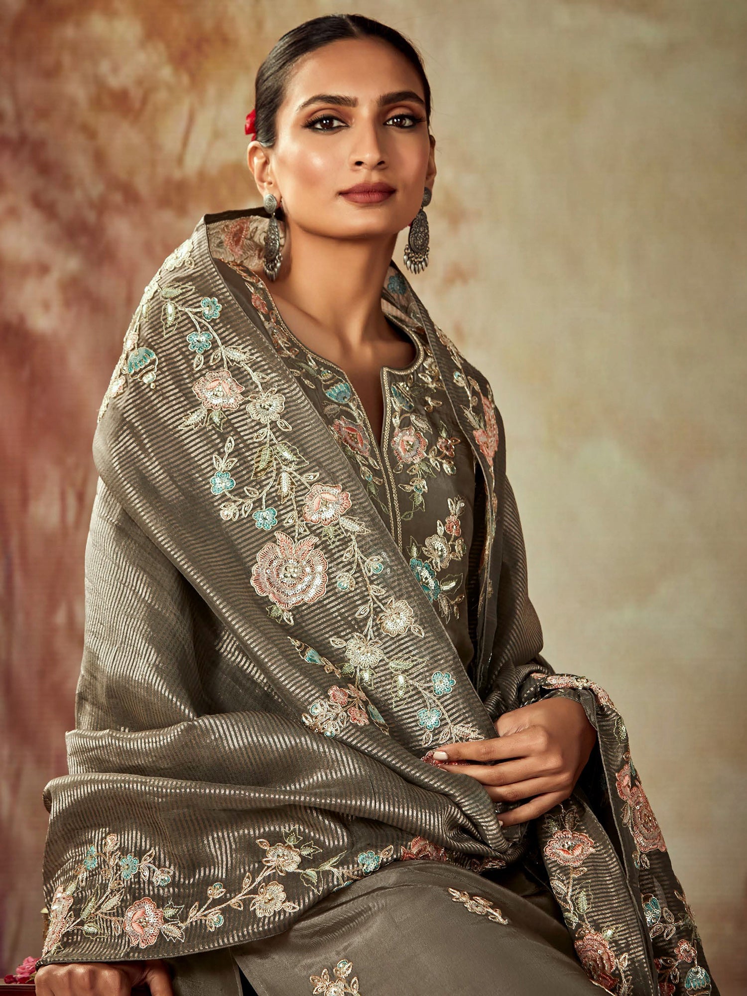 indo era, indoera, heeramandi dress, women kurta, kurta for women, women suit, 3 piece dress for women, 2 piece suit for women, sundress, summer sale, summer look, dress for wedding, birthday outfit for women, kurti, anarkali suit, pakistani suit, coord set women, maxi sundress for women, women suit, summer dress, salwar suit, cotton kurta for women, sharara suit for women, plazo suit, sleeveless kurti, office wear for women, party wear for women, dress for mother day, mother day outfit,