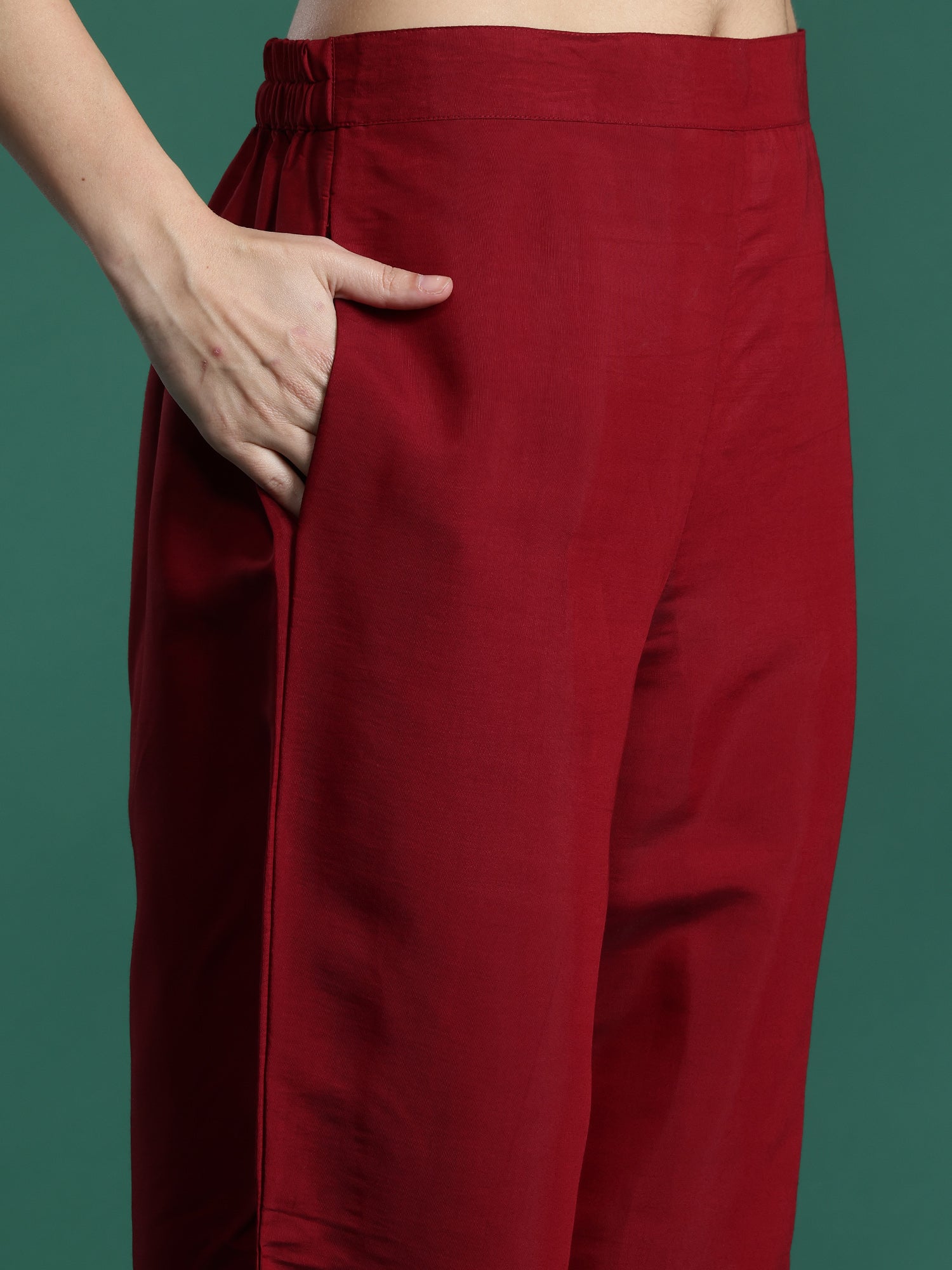indo era, suit, kurta set for women, indo era kurta, kurta sets for ladies, summer dresses for women, 3 piece suit, cotton kurta set for women, new arrivals, women kurti plazo set, women in suit, kurta suit, floral kurta, short suit, spring summer, Maroon suit
