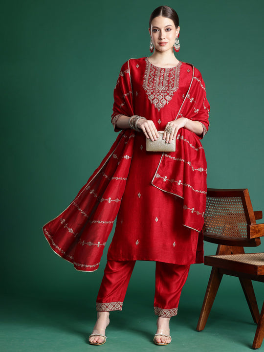 Maroon Silk Blend Straight Kurta Set With Dupatta