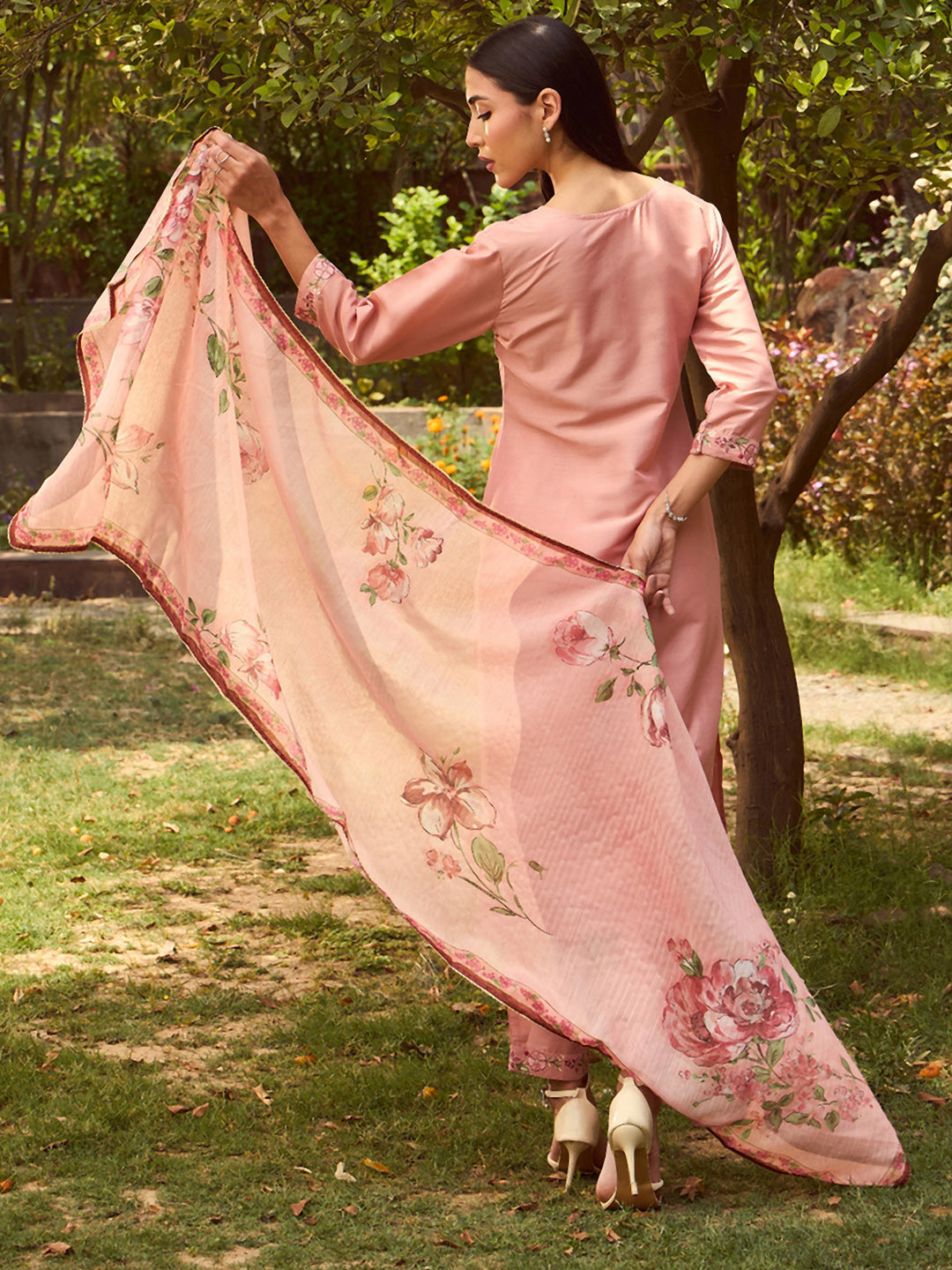 indo era, indoera, heeramandi dress, kurti set for women, kurta set, wedding dress for women, ethnic wear for women, co ord set women, anarkali for women, cotton suit for women, cotton co ord set, party wear suit, party wear kurta set, kurti for women, suit set for women, salwar suit, wedding wear, sharara suit, kurti pant set with dupatta, plus size kurta sets, festive wear, wedding outfit, women outfit, plus size, summer outfit for women, kurti set, cotton suit, cotton kurta set, party wear suit