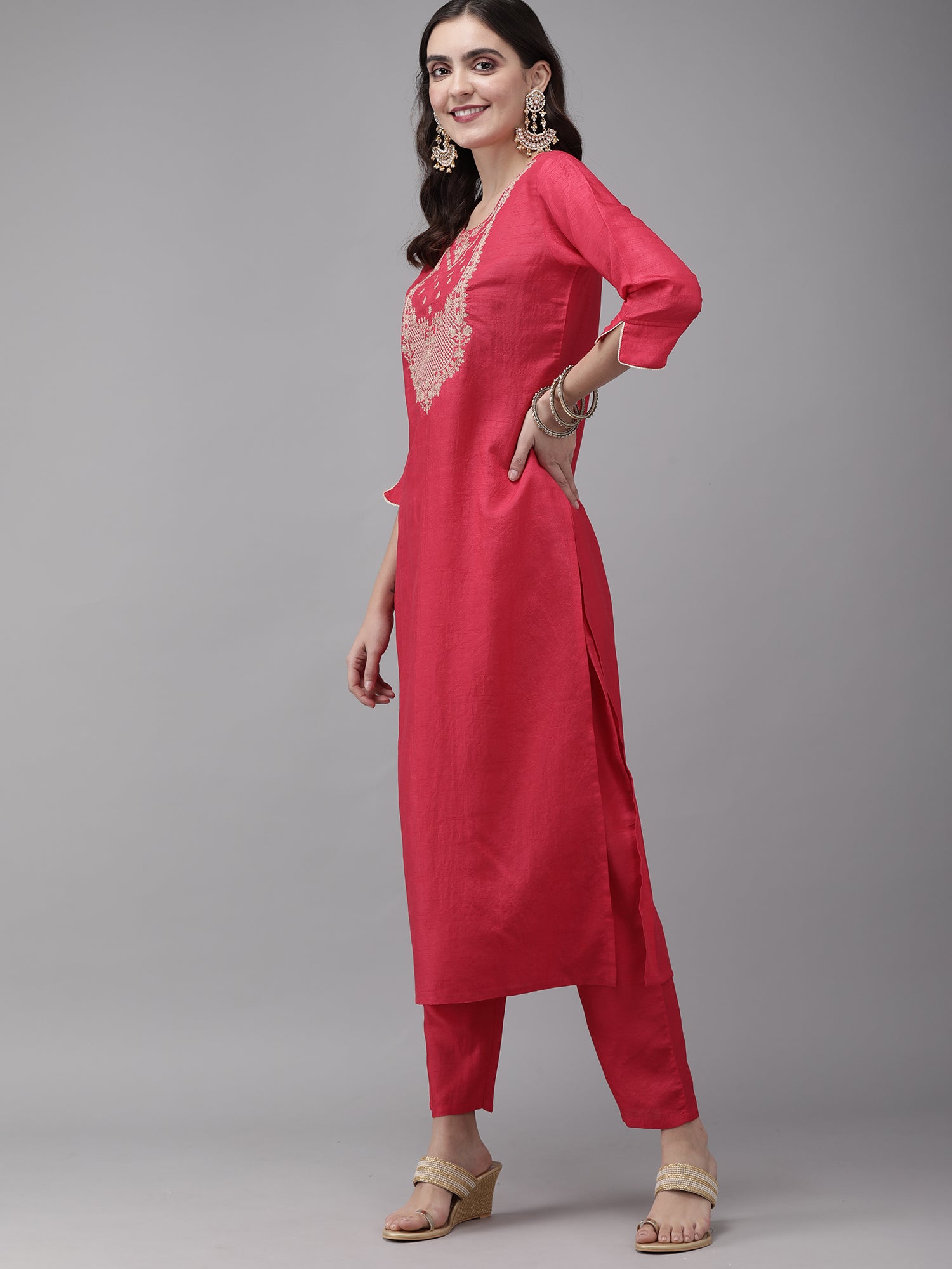 holi outfit for women, holi outfit ideas, holi outfit for men, holi outfit for girls, holi outfit for baby girl, holi outfit for baby boy, holi outfit pinterest, holi outfit ideas men, holi outfits for kids, Eid Outfits, Eid Collection, New Kurta Sets, Salwar Suits for Eid, women's day outfit ideas, women's day outfits, Co-Ords, V-Neck dresses, Round Neck suits, Cotton Kurta Sets, Heavy Outfits For Eid, Pakistani Outfits, Pakistani Kurta Sets, Pakistani Dresses for women