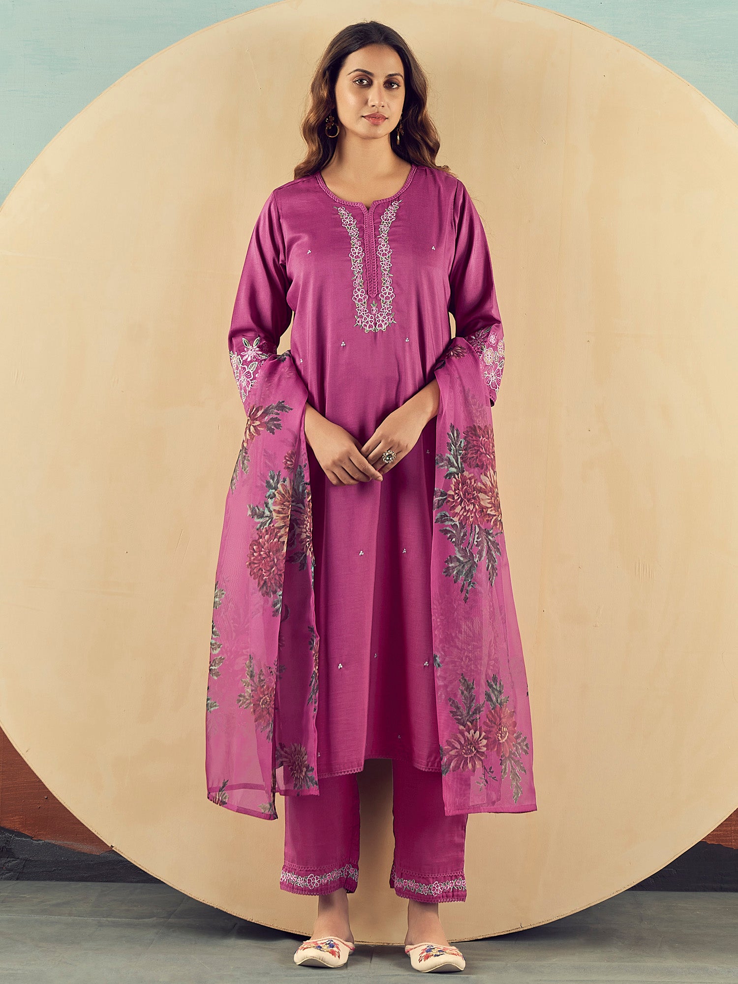 indo era, indoera, indo era kurta, heeramandi dress, heeramandi, dress for women, kurta for women, kurtaset for women, indo era kurta set, indo era suit, anarkali kurta, salwar suit, sharara set, cotton kurta, dress for women, kurta for women, birthday dress for women, gown for women, formal dress for women, party wear for women, summer dress, female kurti, cotton dress for women, kurta with dupatta, dressing style, casual look, new arrival for women, Pink suit