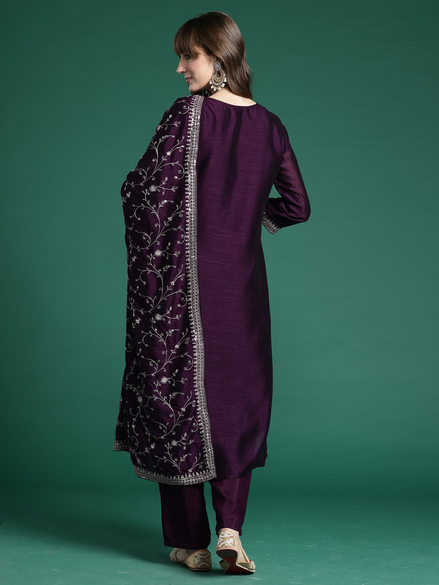 indo era, indo era kurta set, indo era suit, Kurta Set, Kurta set for women, cotton kurta set, indo era kurta set for women, Anarkali Kurta Set, Palazzo Kurta Set, Sleeveless Kurta, Embroidered Kurta, New Arrivals, Work wear, Dress, Best seller, Heeramandi dress, Summer sale, Summer suit, Wedding collection, Special offer, plus size, Spring summer, party wear, Summer Special, Printed Kurta, wedding wear, outfit ideas, Straight Kurta, Cotton Outfit, A line dress, dress for women,Purple kurta set