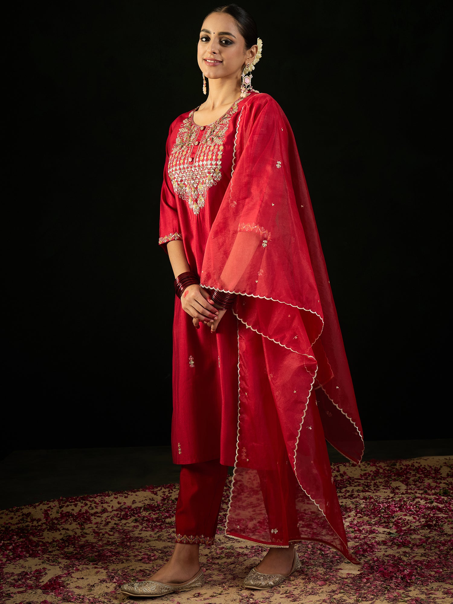 indo era, indoera, heeramandi dress, women kurta, kurta for women, women suit, 3 piece dress for women, 2 piece suit for women, sundress, summer sale, summer look, dress for wedding, birthday outfit for women, kurti, anarkali suit, pakistani suit, coord set women, maxi sundress for women, women suit, summer dress, salwar suit, cotton kurta for women, sharara suit for women, plazo suit, sleeveless kurti, office wear for women, party wear for women, dress for mother day, mother day outfit,
