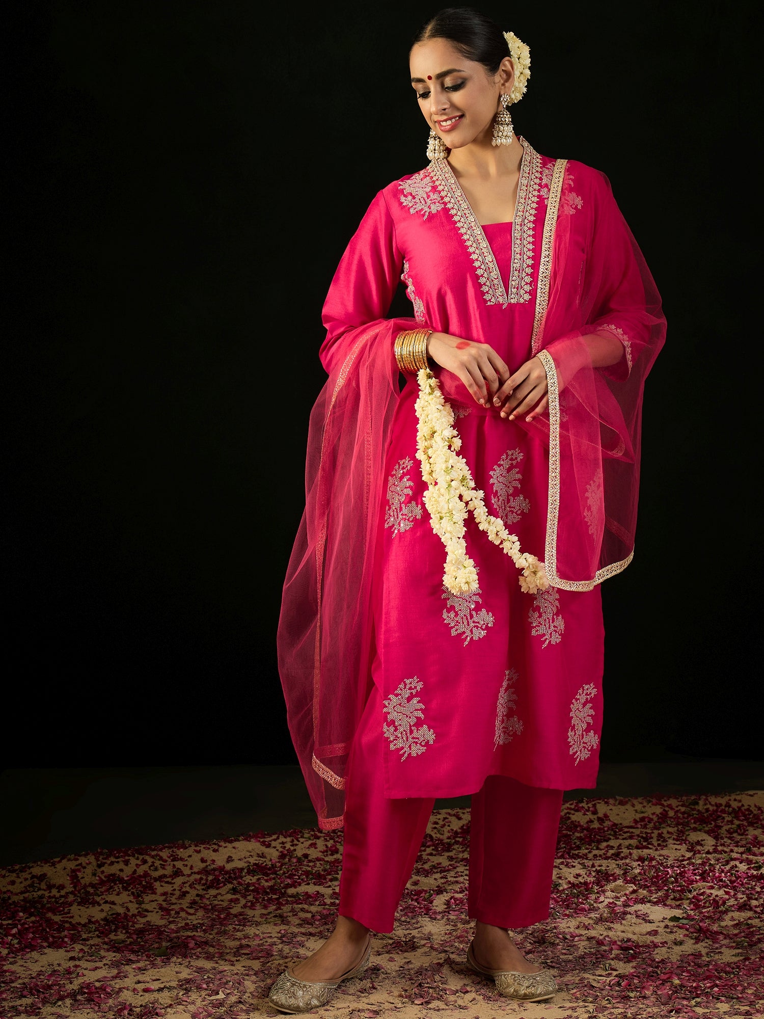 indo era, indoera, heeramandi dress, women kurta, kurta for women, women suit, 3 piece dress for women, 2 piece suit for women, sundress, summer sale, summer look, dress for wedding, birthday outfit for women, kurti, anarkali suit, pakistani suit, coord set women, maxi sundress for women, women suit, summer dress, salwar suit, cotton kurta for women, sharara suit for women, plazo suit, sleeveless kurti, office wear for women, party wear for women, dress for mother day, mother day outfit,