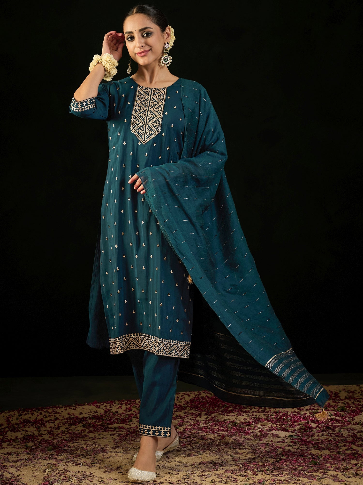 indo era, indoera, indo era kurta, heeramandi dress, heeramandi, dress for women, kurta for women, kurtaset for women, indo era kurta set, indo era suit, anarkali kurta, salwar suit, sharara set, cotton kurta, dress for women, kurta for women, birthday dress for women, gown for women, formal dress for women, party wear for women, summer dress, female kurti, cotton dress for women, kurta with dupatta, dressing style, casual look, new arrival for women, Teal suit