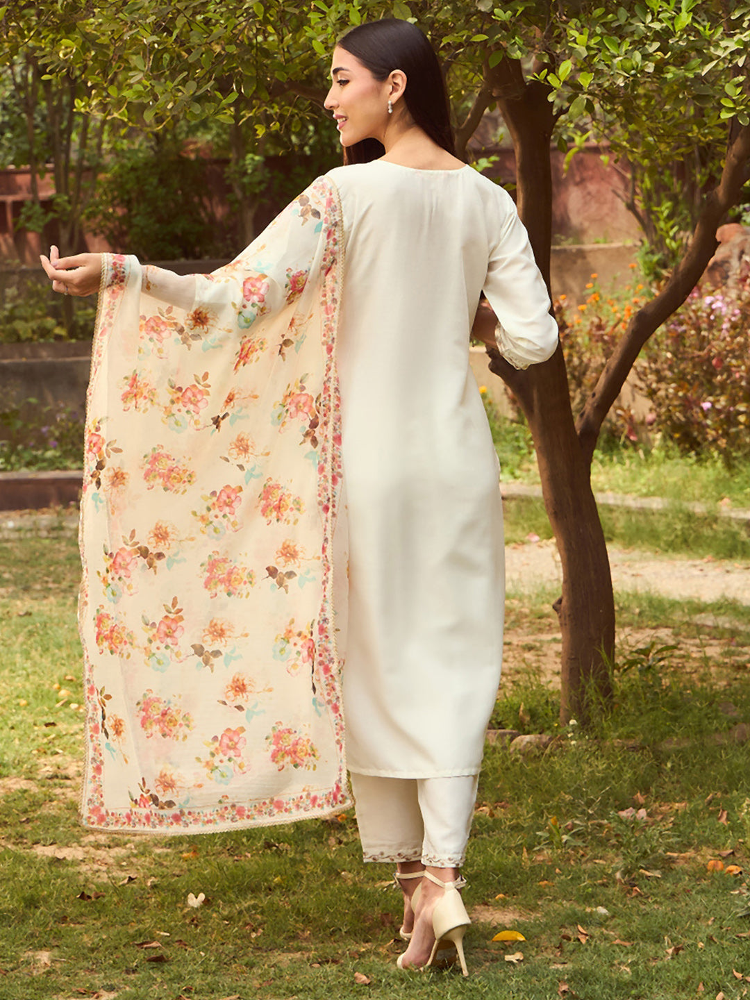 indo era, indoera, indo era kurta, heeramandi dress, heeramandi, dress for women, kurta for women, kurtaset for women, indo era kurta set, indo era suit, anarkali kurta, salwar suit, sharara set, cotton kurta, dress for women, kurta for women, birthday dress for women, gown for women, formal dress for women, party wear for women, summer dress, female kurti, cotton dress for women, kurta with dupatta, dressing style, casual look, new arrival for women,  suit