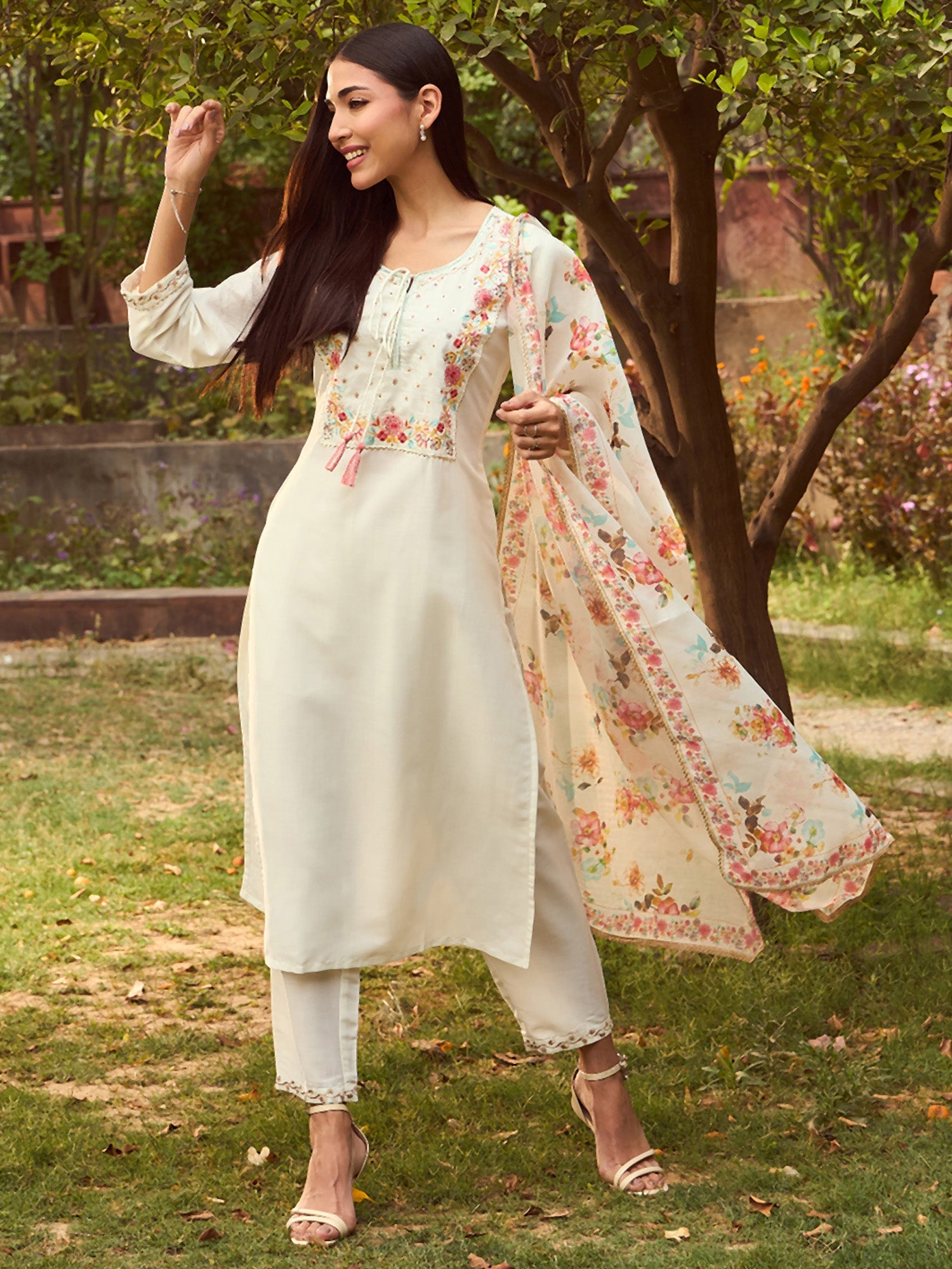 indo era, indoera, indo era kurta, heeramandi dress, heeramandi, dress for women, kurta for women, kurtaset for women, indo era kurta set, indo era suit, anarkali kurta, salwar suit, sharara set, cotton kurta, dress for women, kurta for women, birthday dress for women, gown for women, formal dress for women, party wear for women, summer dress, female kurti, cotton dress for women, kurta with dupatta, dressing style, casual look, new arrival for women, White suit