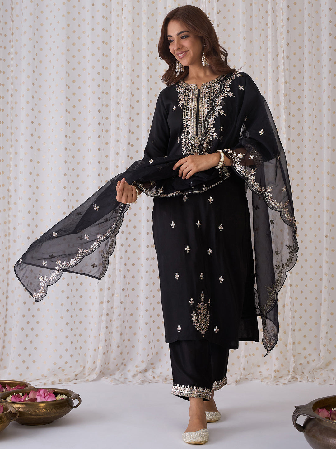 indo era, indoera, indo era kurta, heeramandi dress, heeramandi, dress for women, kurta for women, kurtaset for women, indo era kurta set, indo era suit, anarkali kurta, salwar suit, sharara set, cotton kurta, dress for women, kurta for women, birthday dress for women, gown for women, formal dress for women, party wear for women, summer dress, female kurti, cotton dress for women, kurta with dupatta, dressing style, casual look, new arrival for women, Black suit
