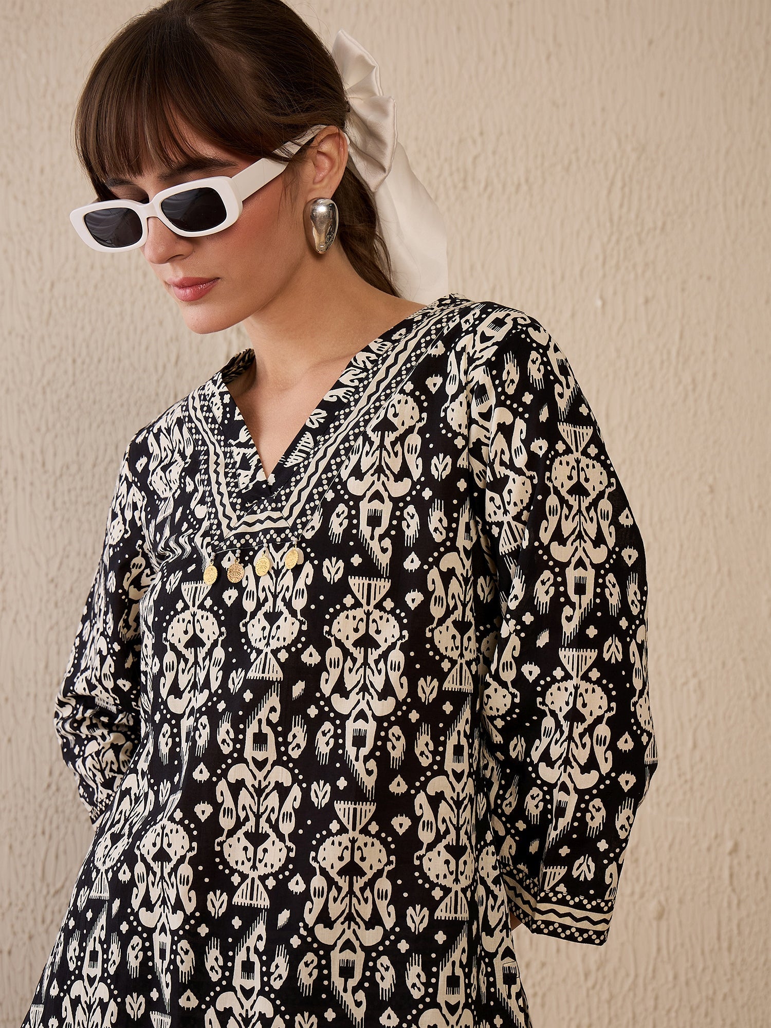 indo era, suit, kurta set for women, indo era kurta, kurta sets for ladies, summer dresses for women, 3 piece suit, cotton kurta set for women, new arrivals, women kurti plazo set, women in suit, kurta suit, floral kurta, short suit, spring summer, Black suit