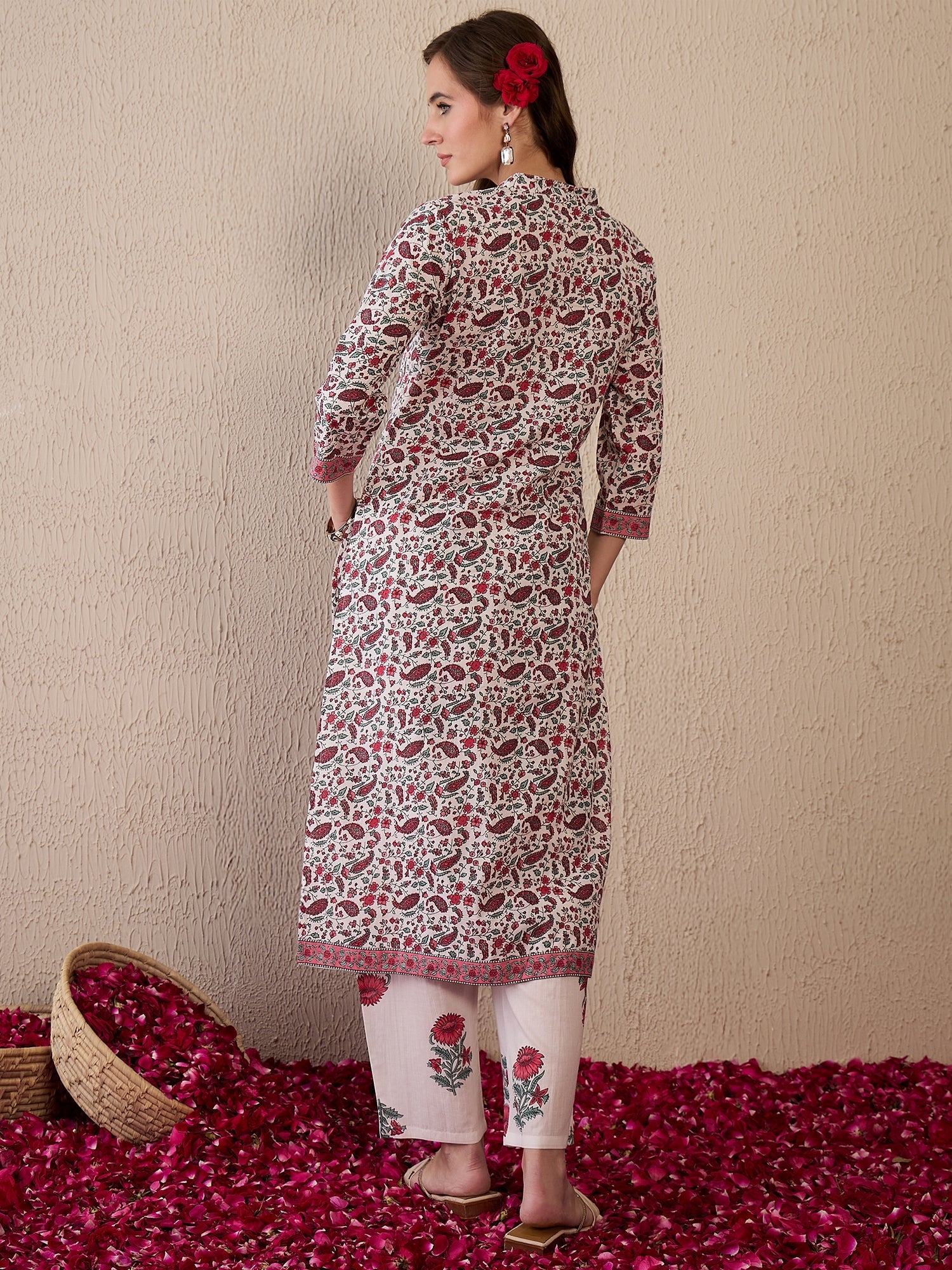 indo era, indoera, indo era kurta, heeramandi dress, heeramandi, dress for women, kurta for women, kurtaset for women, indo era kurta set, indo era suit, anarkali kurta, salwar suit, sharara set, cotton kurta, dress for women, kurta for women, birthday dress for women, gown for women, formal dress for women, party wear for women, summer dress, female kurti, cotton dress for women, kurta with dupatta, dressing style, casual look, new arrival for women, White suit