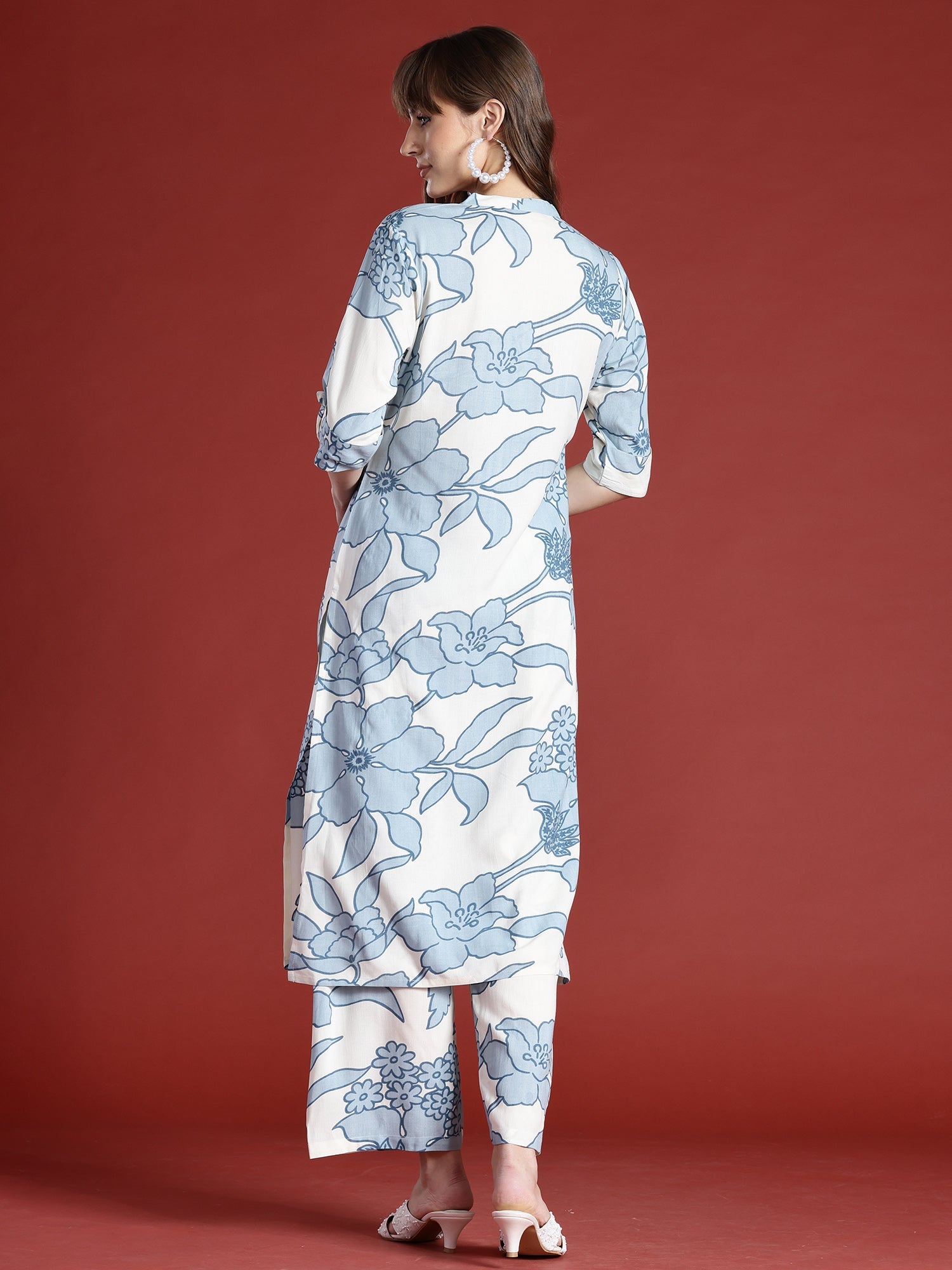 indo era, suit, kurta set for women, indo era kurta, kurta sets for ladies, summer dresses for women, 3 piece suit, cotton kurta set for women, new arrivals, women kurti plazo set, women in suit, kurta suit, floral kurta, short suit, spring summer, Off White suit