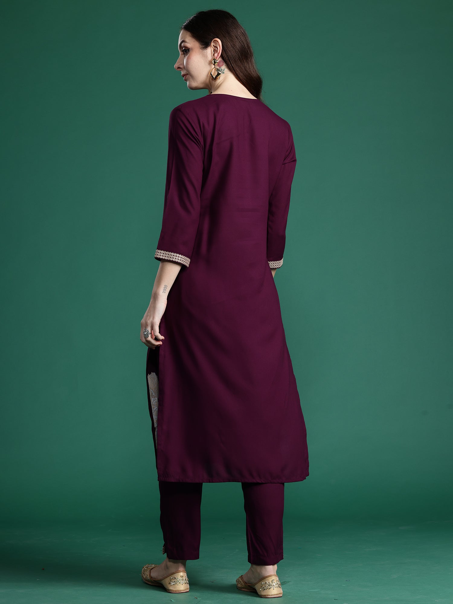 indo era, indoera, indo era kurta, heeramandi dress, heeramandi, dress for women, kurta for women, kurtaset for women, indo era kurta set, indo era suit, anarkali kurta, salwar suit, sharara set, cotton kurta, dress for women, kurta for women, birthday dress for women, gown for women, formal dress for women, party wear for women, summer dress, female kurti, cotton dress for women, kurta with dupatta, dressing style, casual look, new arrival for women, Burgundy suit
