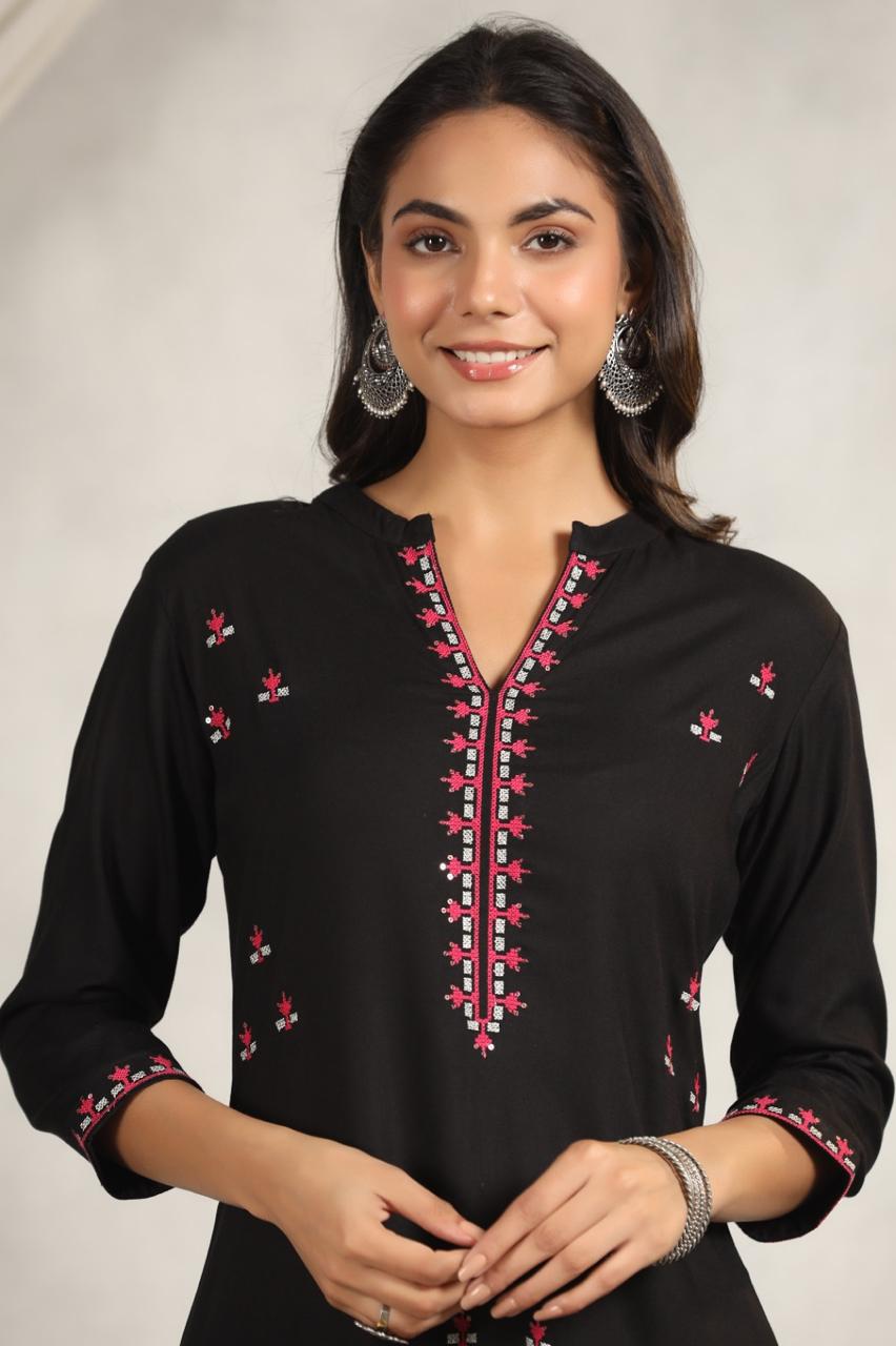 indo era, indoera, indo era kurta, heeramandi dress, heeramandi, dress for women, kurta for women, kurtaset for women, indo era kurta set, indo era suit, anarkali kurta, salwar suit, sharara set, cotton kurta, dress for women, kurta for women, birthday dress for women, gown for women, formal dress for women, party wear for women, summer dress, female kurti, cotton dress for women, kurta with dupatta, dressing style, casual look, new arrival for women, Black kurta
