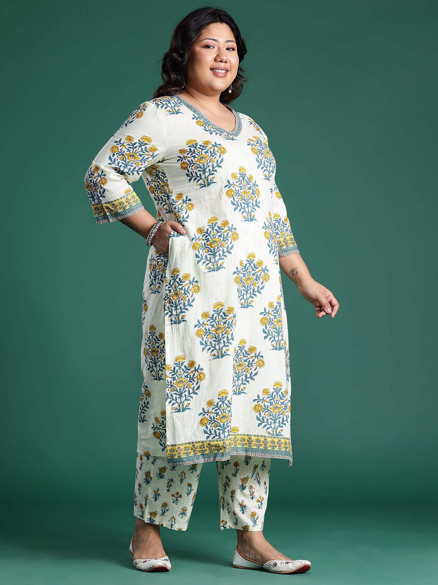 Plus Size Off White Printed Straight Kurta Trousers With Dupatta set