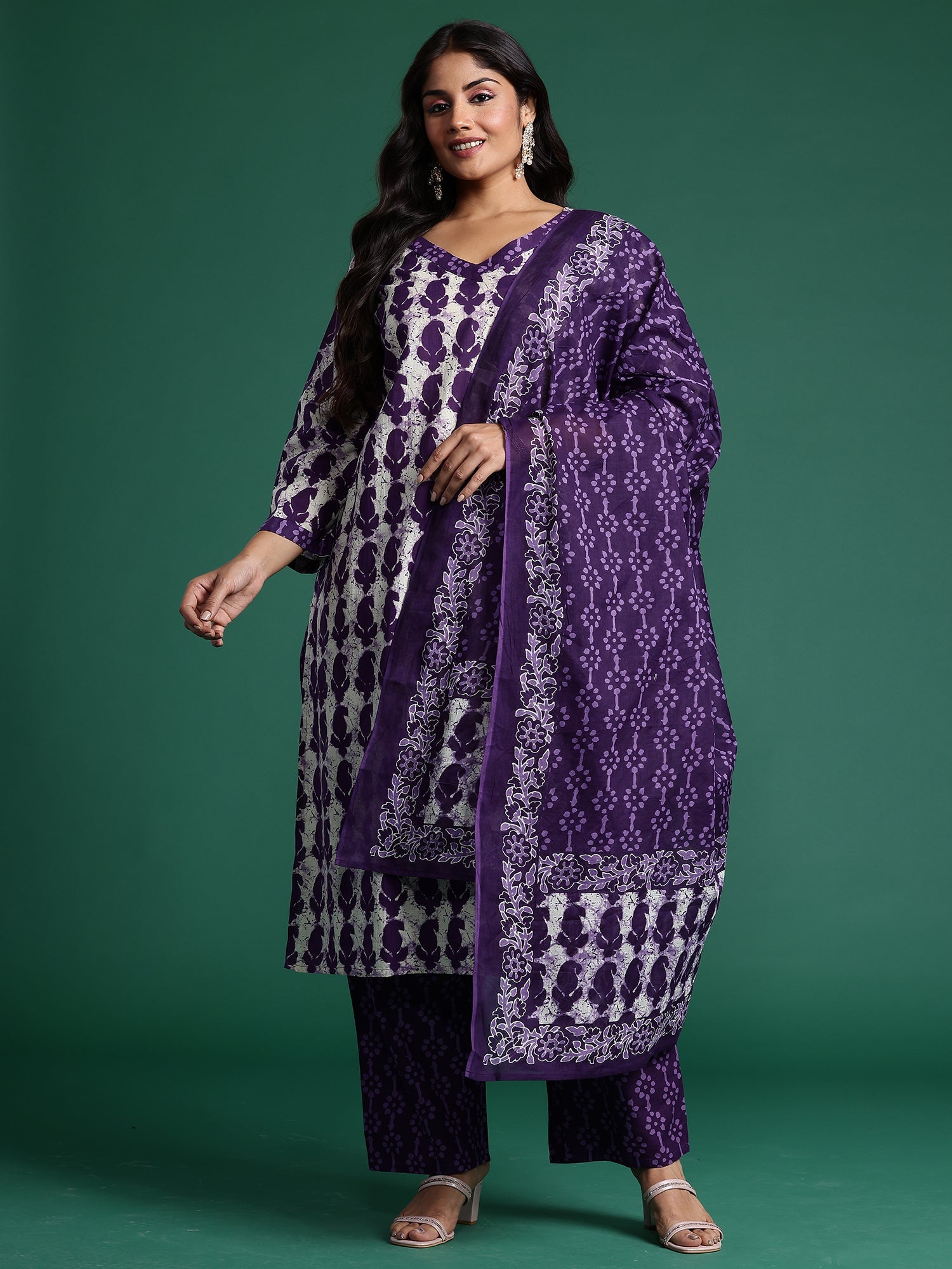 Purple Kurta Sets  For women,indo era, indoera, plus size kurta set, plus size suit for women, lavender kurta set, kurta set for women, 