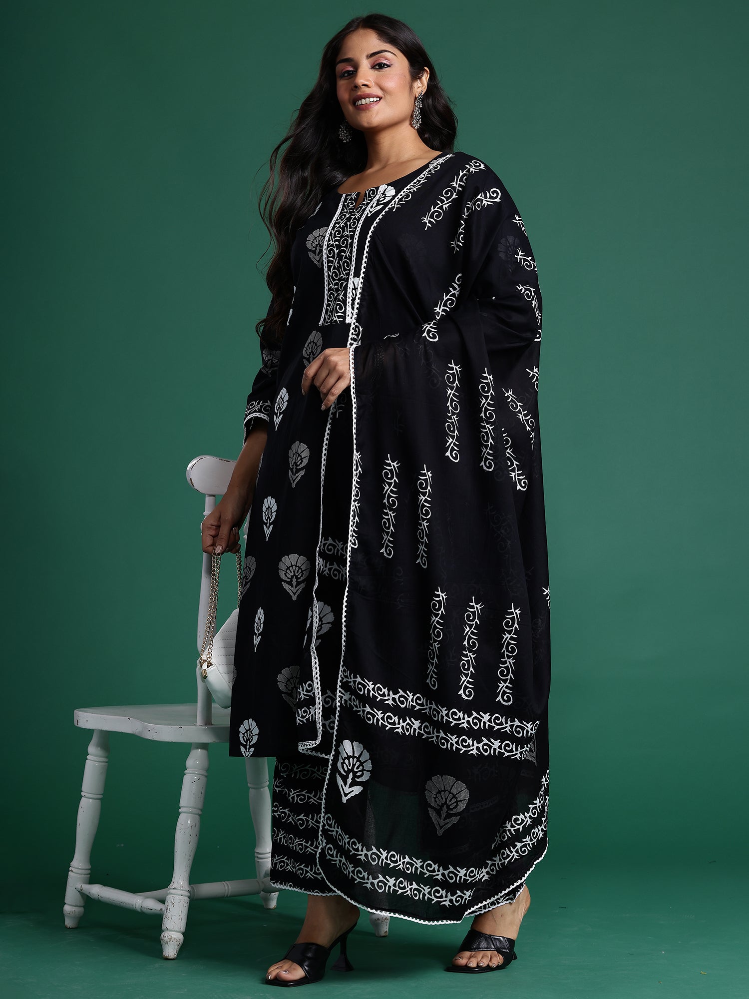 Black Kurta Sets  For women,indo era, indoera, plus size kurta set, plus size suit for women, lavender kurta set, kurta set for women, 