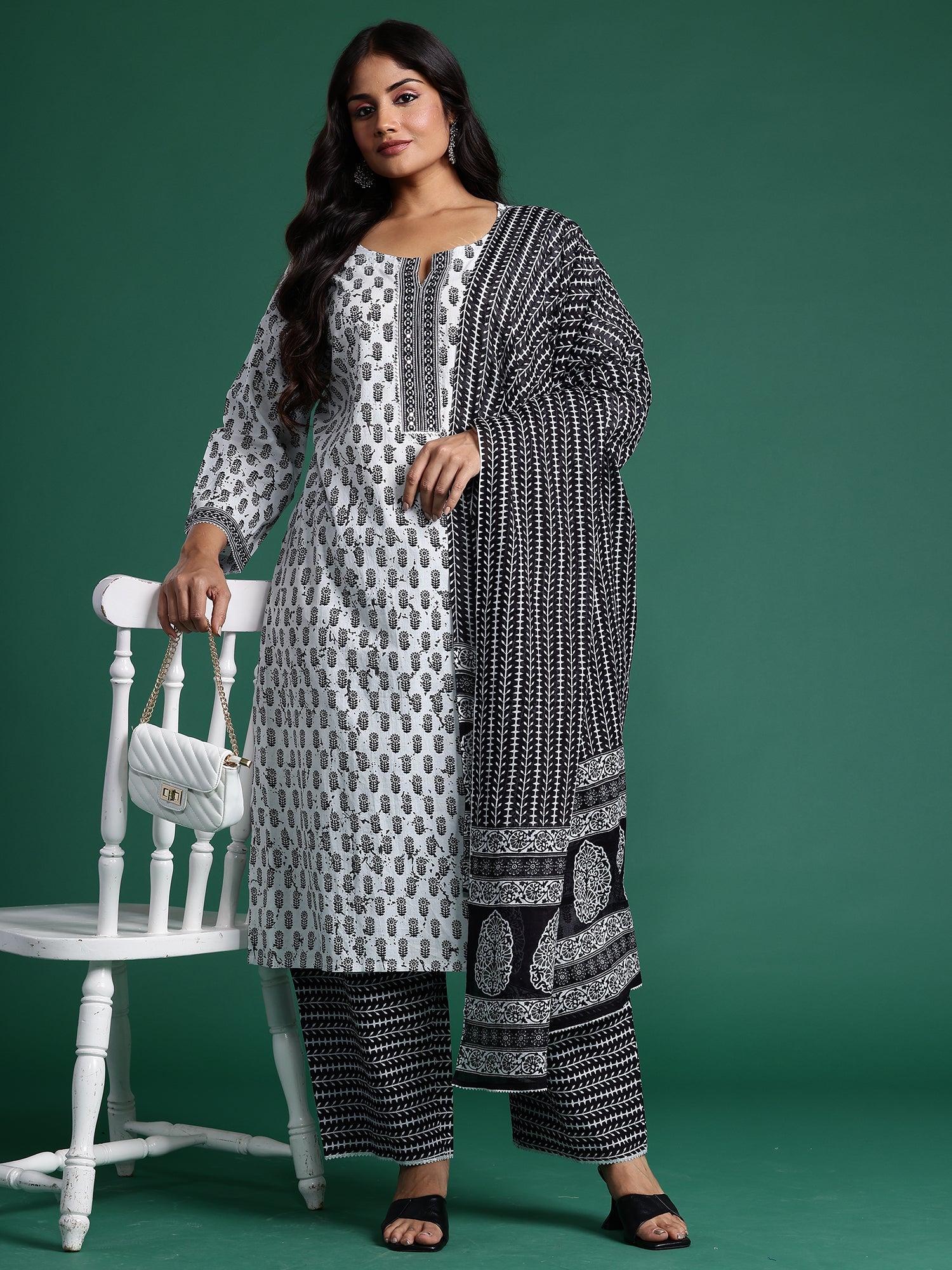 White Kurta Sets  For women,indo era, indoera, plus size kurta set, plus size suit for women, lavender kurta set, kurta set for women, 