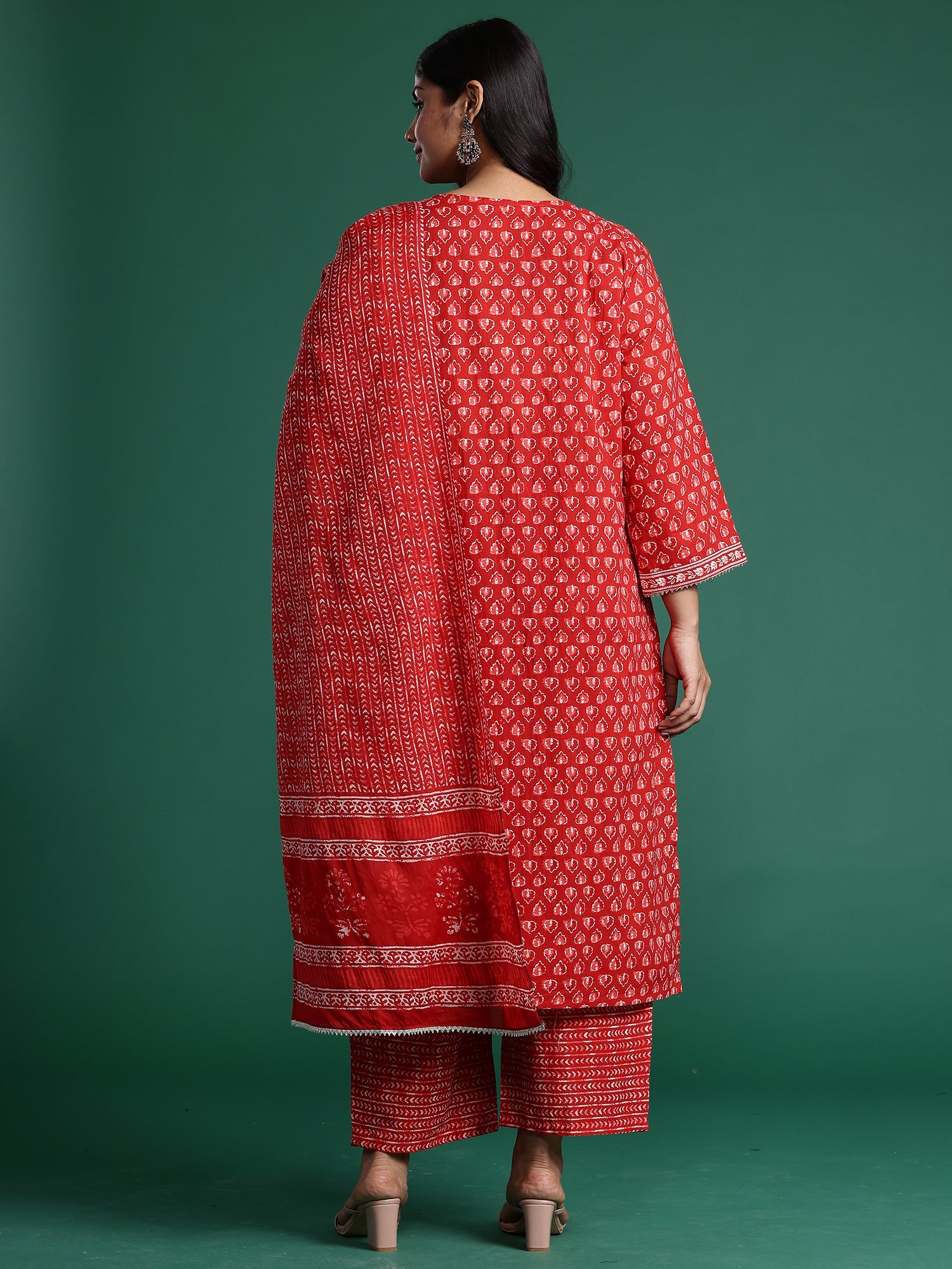 indo era, indoera, heeramandi dress, women kurta, kurta for women, women suit, 3 piece dress for women, 2 piece suit for women, sundress, summer sale, summer look, dress for wedding, birthday outfit for women, kurti, anarkali suit, pakistani suit, coord set women, maxi sundress for women, women suit, summer dress, salwar suit, cotton kurta for women, sharara suit for women, plazo suit, sleeveless kurti, office wear for women, party wear for women, dress for mother day, mother day outfit,
