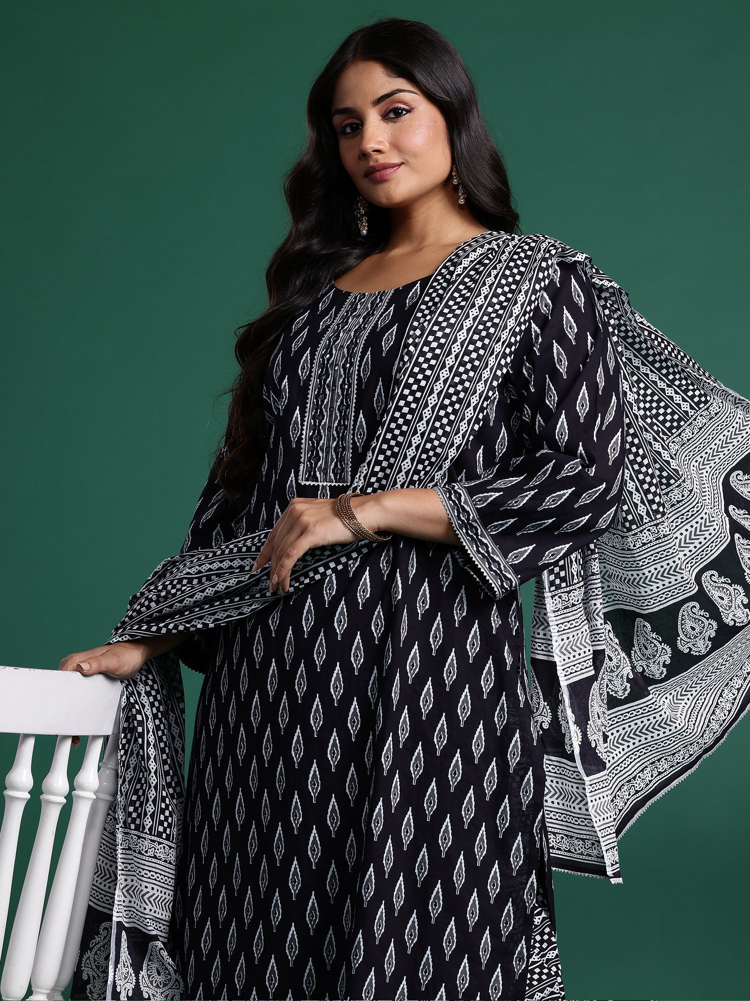 indo era, indoera, heeramandi dress, women kurta, kurta for women, women suit, 3 piece dress for women, 2 piece suit for women, sundress, summer sale, summer look, dress for wedding, birthday outfit for women, kurti, anarkali suit, pakistani suit, coord set women, maxi sundress for women, women suit, summer dress, salwar suit, cotton kurta for women, sharara suit for women, plazo suit, sleeveless kurti, office wear for women, party wear for women, dress for mother day, mother day outfit,