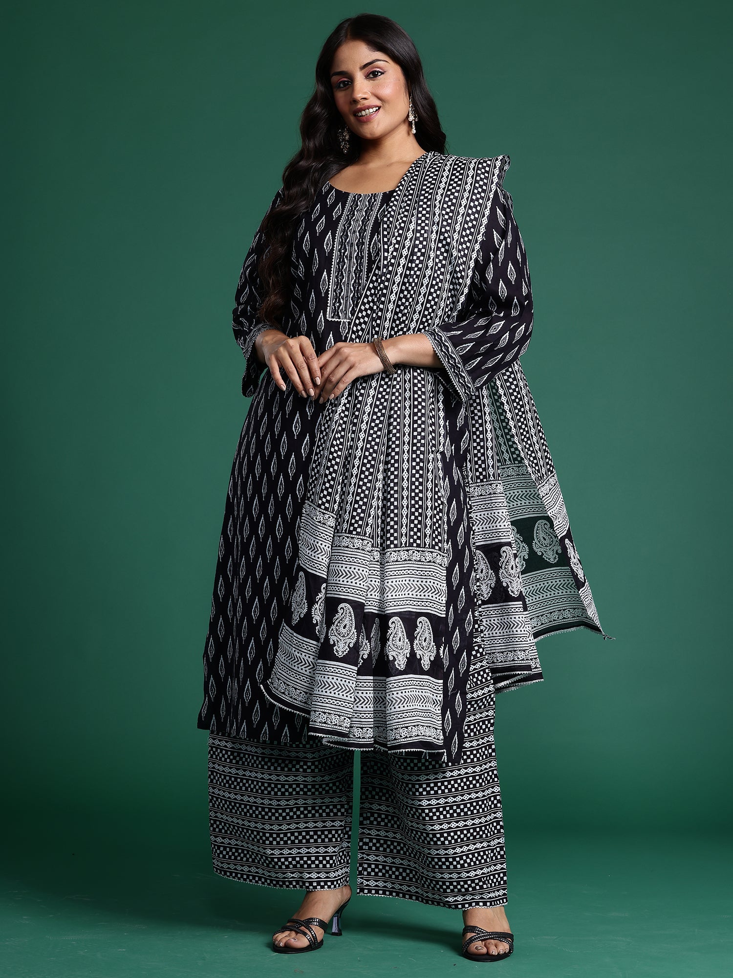 indo era, indoera, heeramandi dress, women kurta, kurta for women, women suit, 3 piece dress for women, 2 piece suit for women, sundress, summer sale, summer look, dress for wedding, birthday outfit for women, kurti, anarkali suit, pakistani suit, coord set women, maxi sundress for women, women suit, summer dress, salwar suit, cotton kurta for women, sharara suit for women, plazo suit, sleeveless kurti, office wear for women, party wear for women, dress for mother day, mother day outfit,