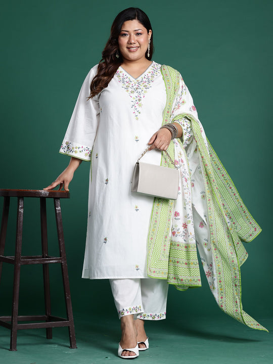 Plus Size White Embroidered Pure Cotton Straight Suit Set