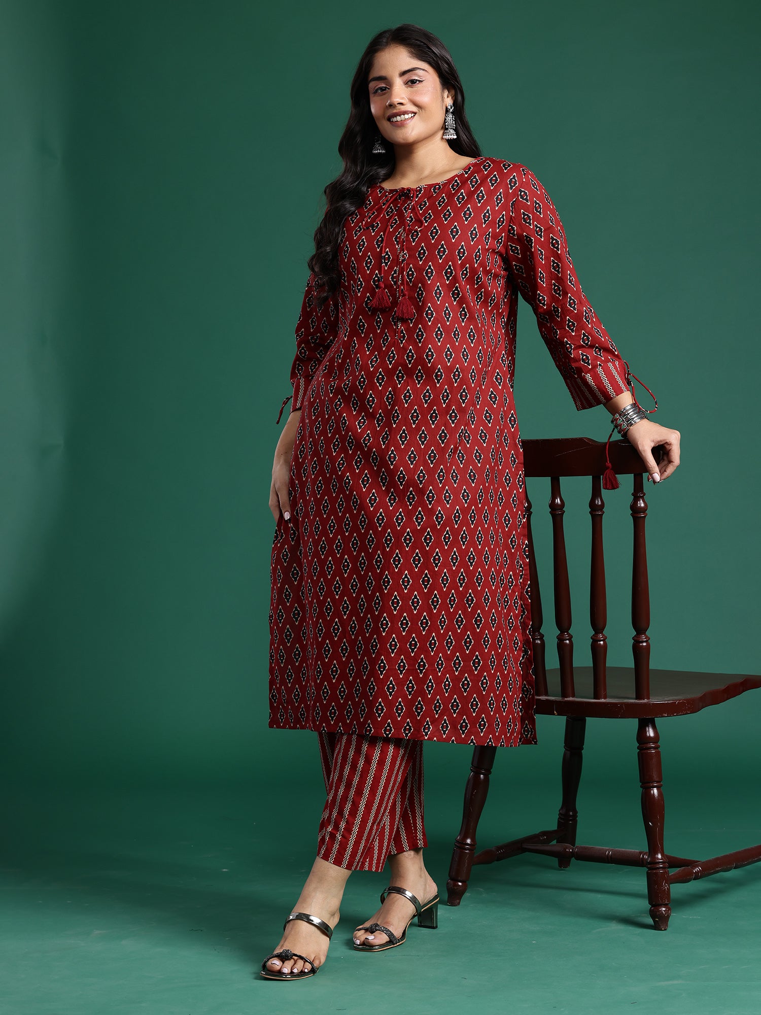 Plus Size Maroon Printed Straight Kurta Trousers set