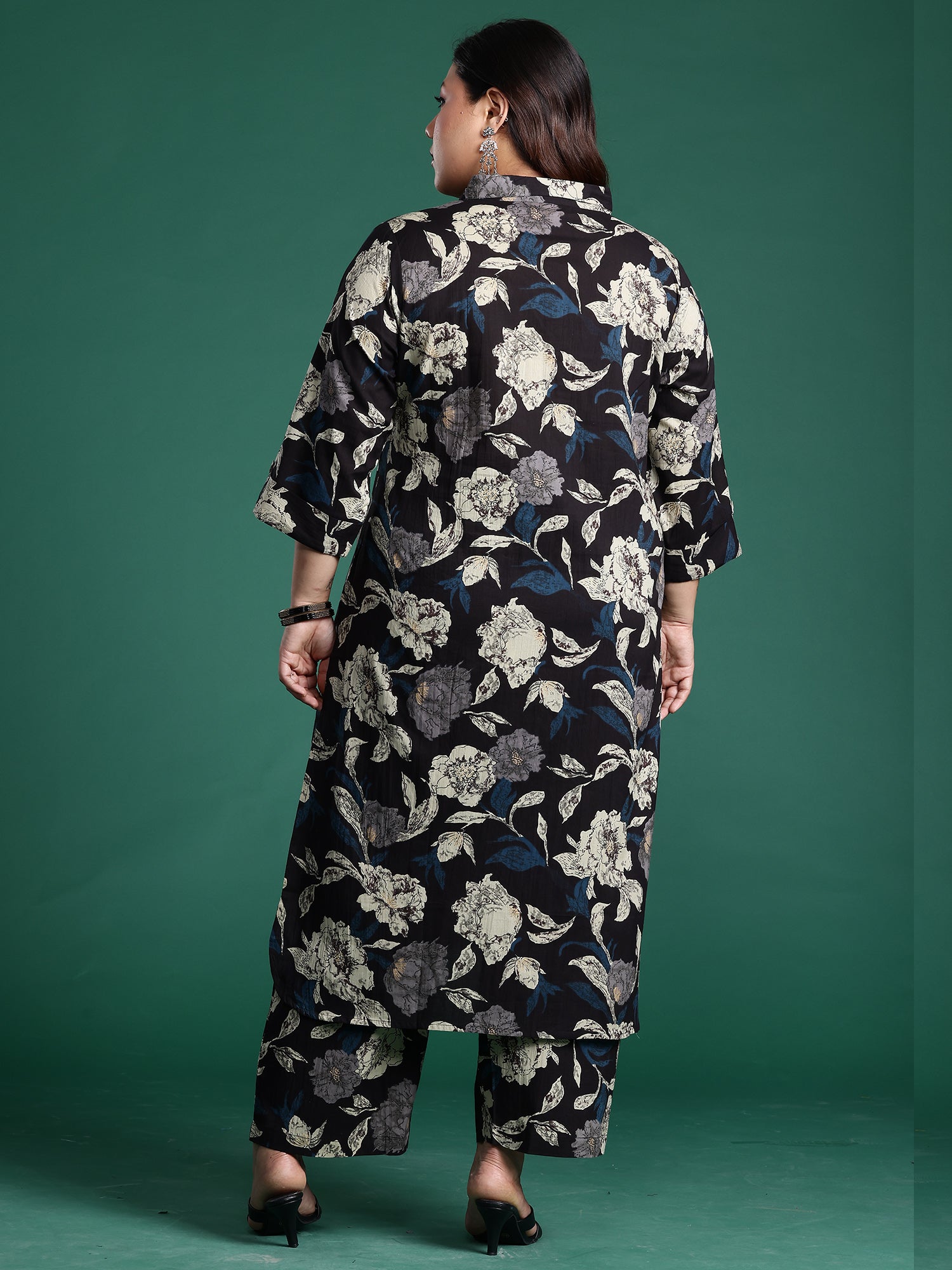 indo era, indoera, heeramandi dress, women kurta, kurta for women, women suit, 3 piece dress for women, 2 piece suit for women, sundress, summer sale, summer look, dress for wedding, birthday outfit for women, kurti, anarkali suit, pakistani suit, coord set women, maxi sundress for women, women suit, summer dress, salwar suit, cotton kurta for women, sharara suit for women, plazo suit, sleeveless kurti, office wear for women, party wear for women, dress for mother day, mother day outfit,