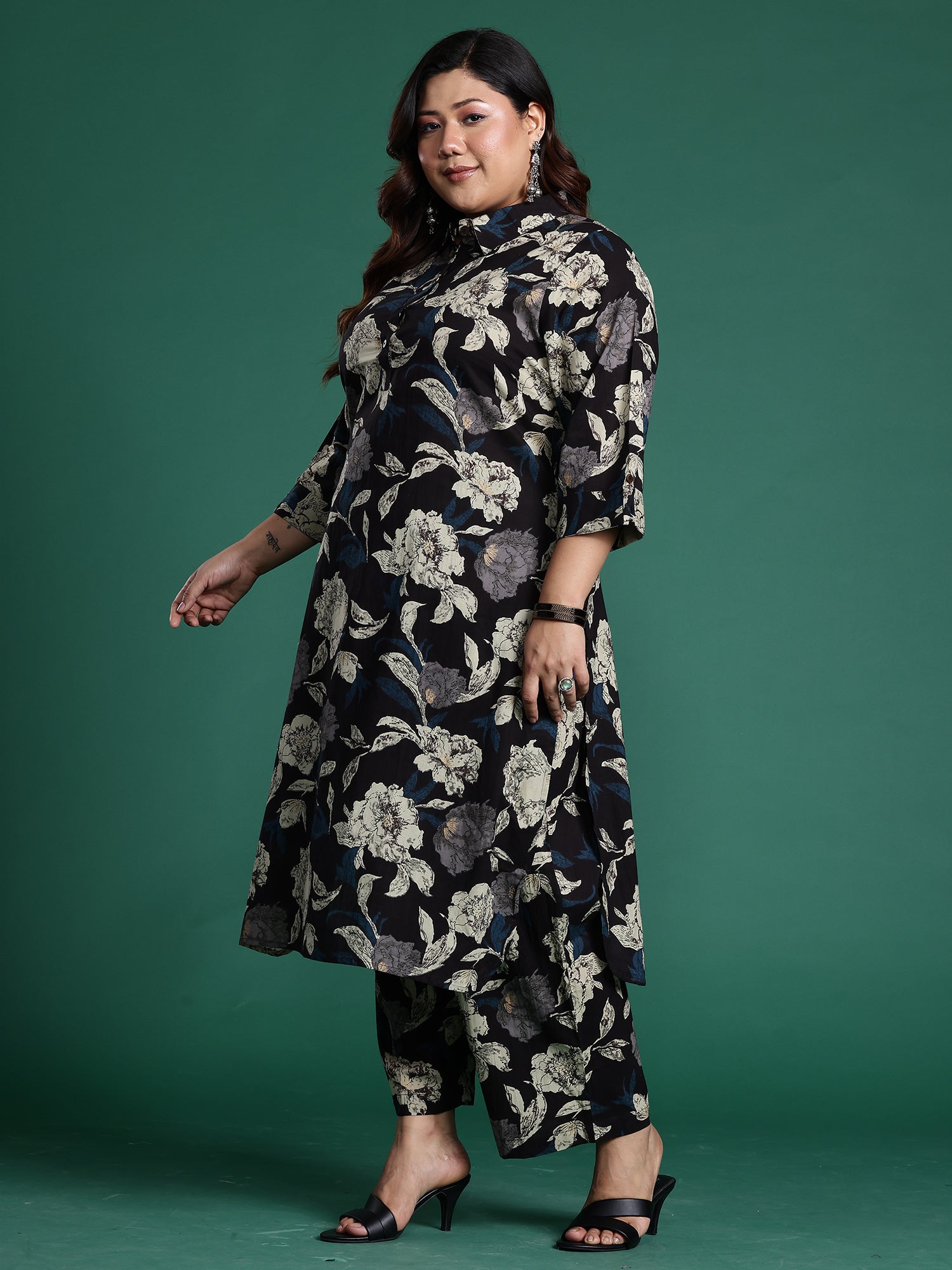 indo era, indoera, heeramandi dress, women kurta, kurta for women, women suit, 3 piece dress for women, 2 piece suit for women, sundress, summer sale, summer look, dress for wedding, birthday outfit for women, kurti, anarkali suit, pakistani suit, coord set women, maxi sundress for women, women suit, summer dress, salwar suit, cotton kurta for women, sharara suit for women, plazo suit, sleeveless kurti, office wear for women, party wear for women, dress for mother day, mother day outfit,