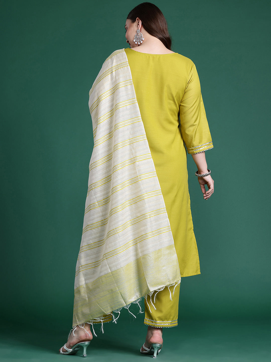 indo era, indoera, indo era kurta, heeramandi dress, heeramandi, dress for women, kurta for women, kurtaset for women, indo era kurta set, indo era suit, anarkali kurta, salwar suit, sharara set, cotton kurta, dress for women, kurta for women, birthday dress for women, gown for women, formal dress for women, party wear for women, summer dress, female kurti, cotton dress for women, kurta with dupatta, dressing style, casual look, new arrival for women, Olive suit